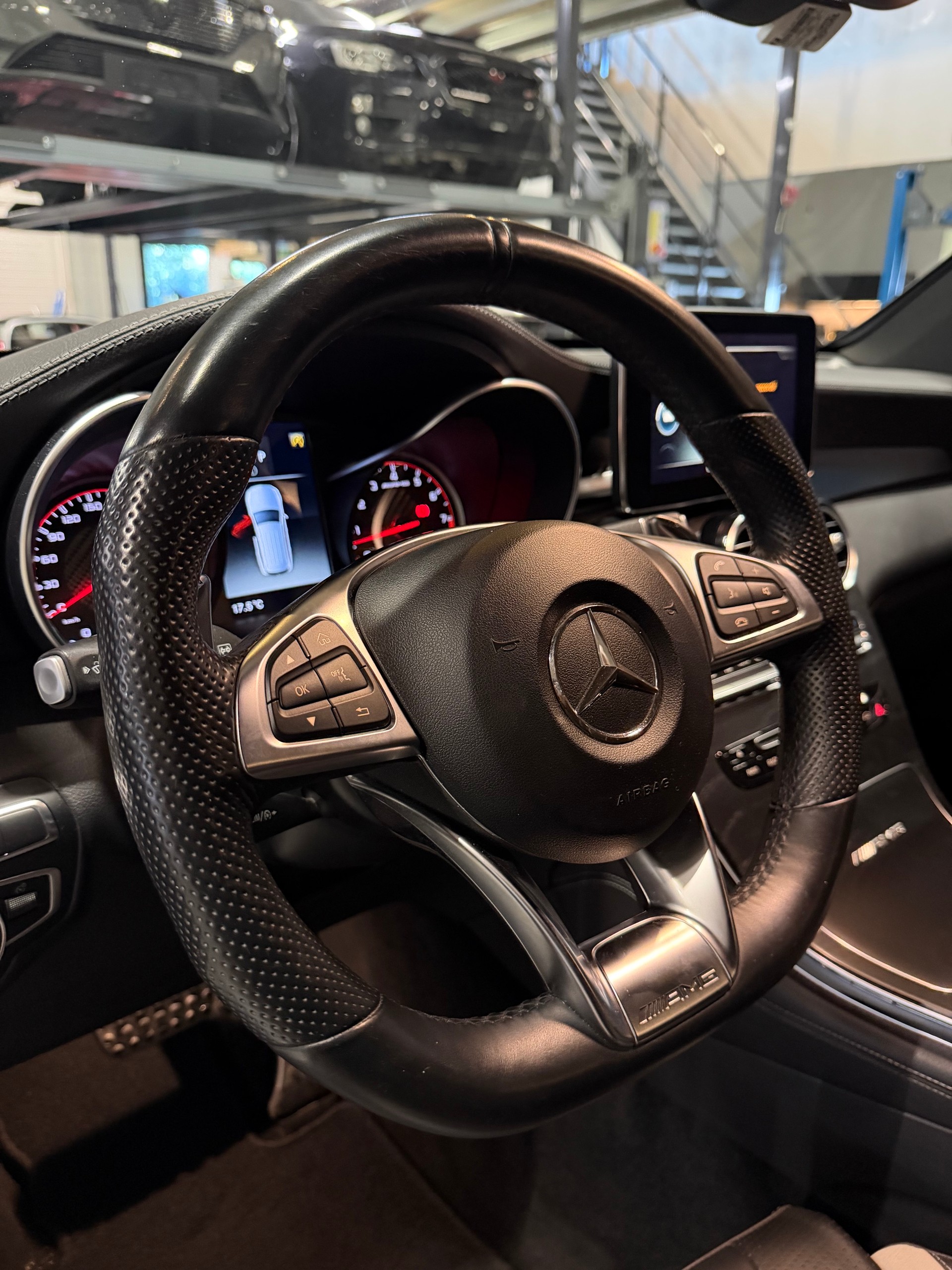 MERCEDES-BENZ GLC 63 S AMG 4Matic+ *NON OPF-CH VHC*-image-8
