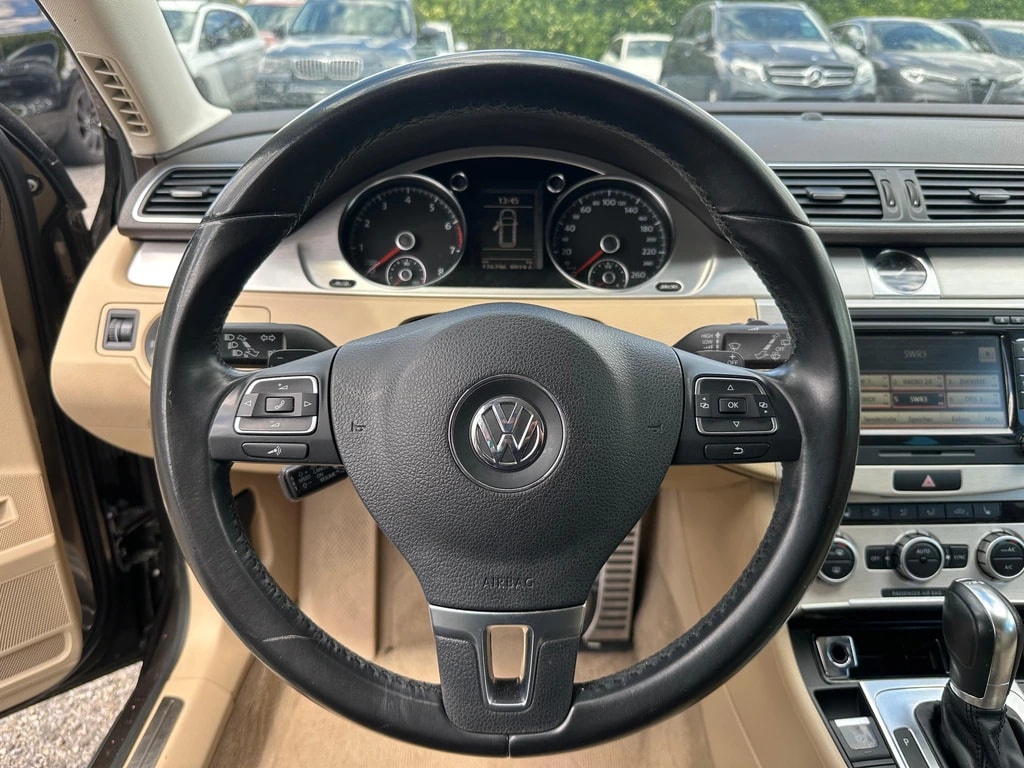 VW Passat Alltrack 2.0 TSI 4Motion DSG-image-6