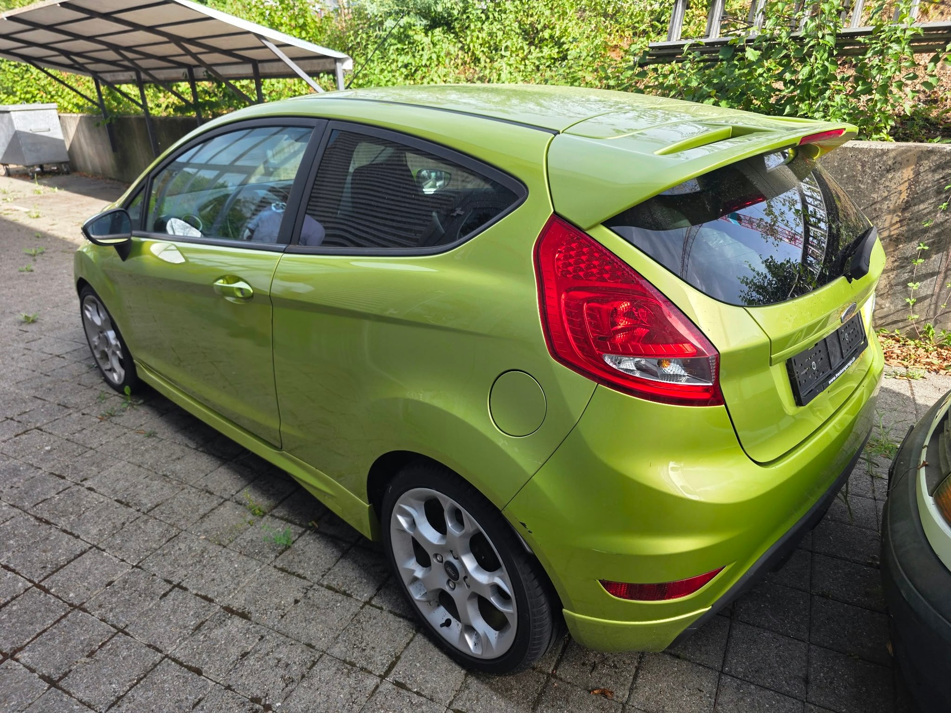 FORD 1.6 16V Sport-image-1