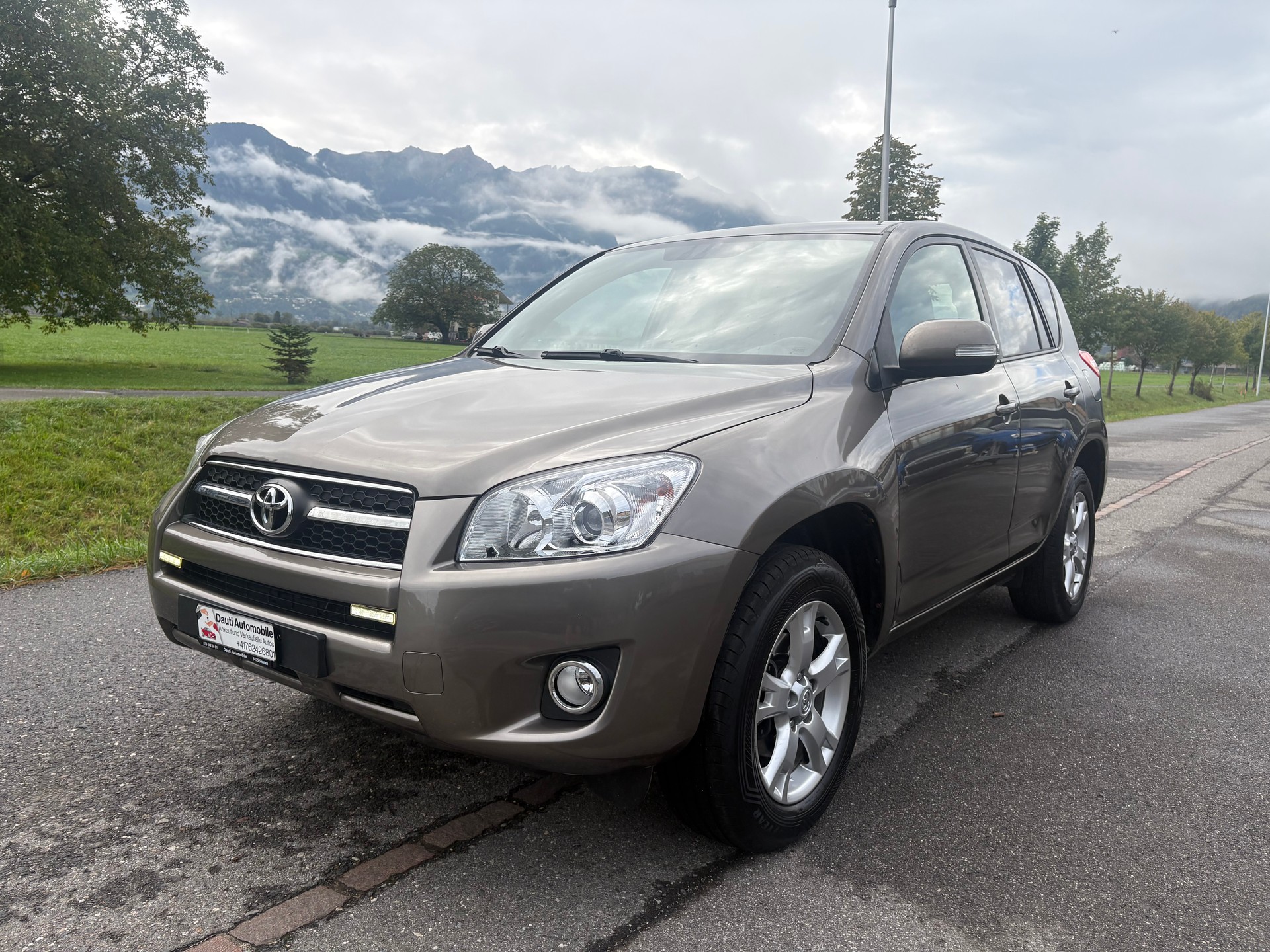 TOYOTA RAV-4 2.0 16V Linea Terra Multidrive-image-0
