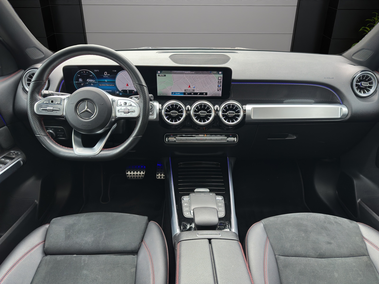 MERCEDES-BENZ GLB 250 AMG Line 4 MATIC-image-8