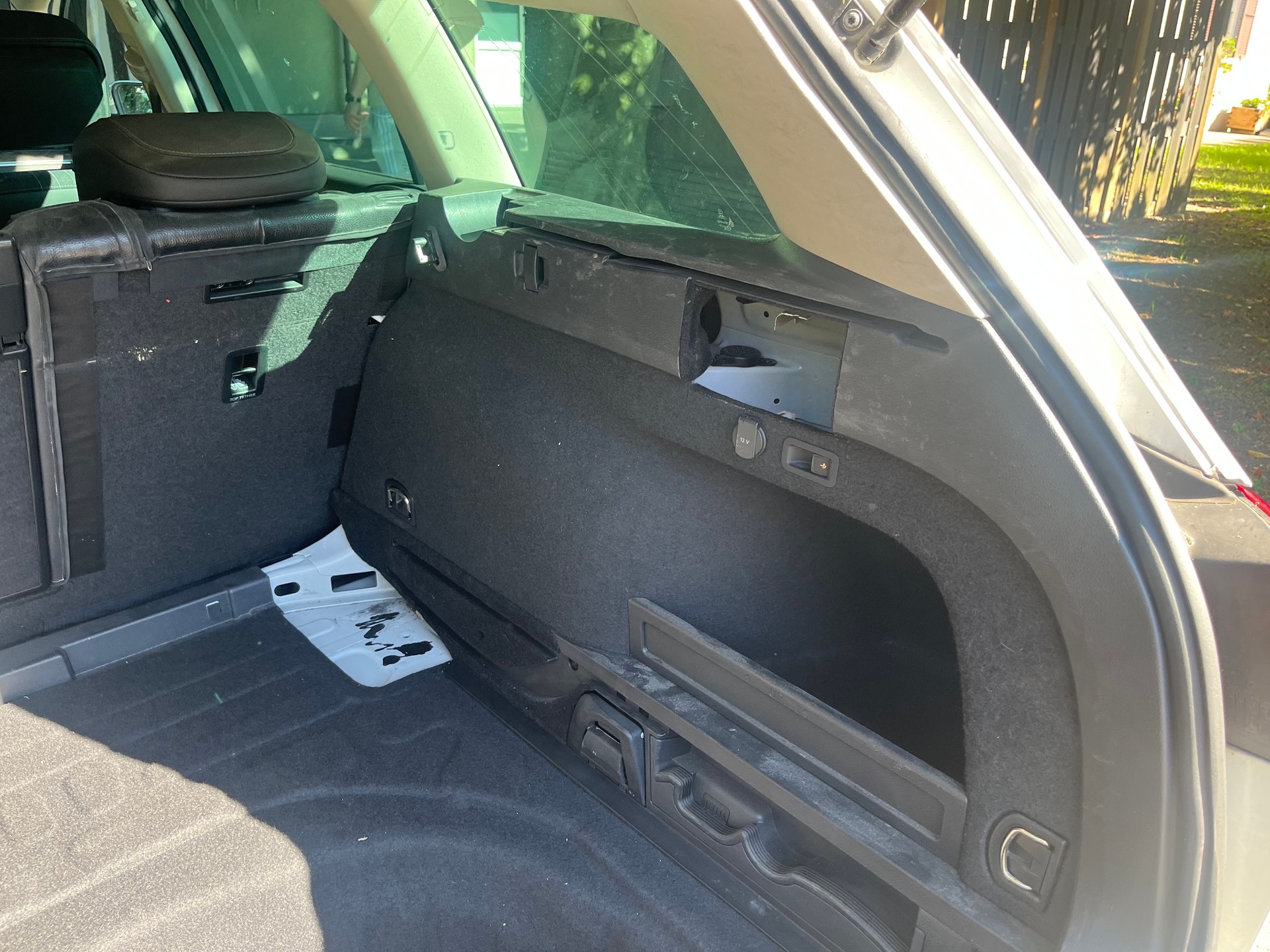 VW Passat Variant ALLTRACK 2.0 TDI BMT Highline DSG 4Motion-image-14
