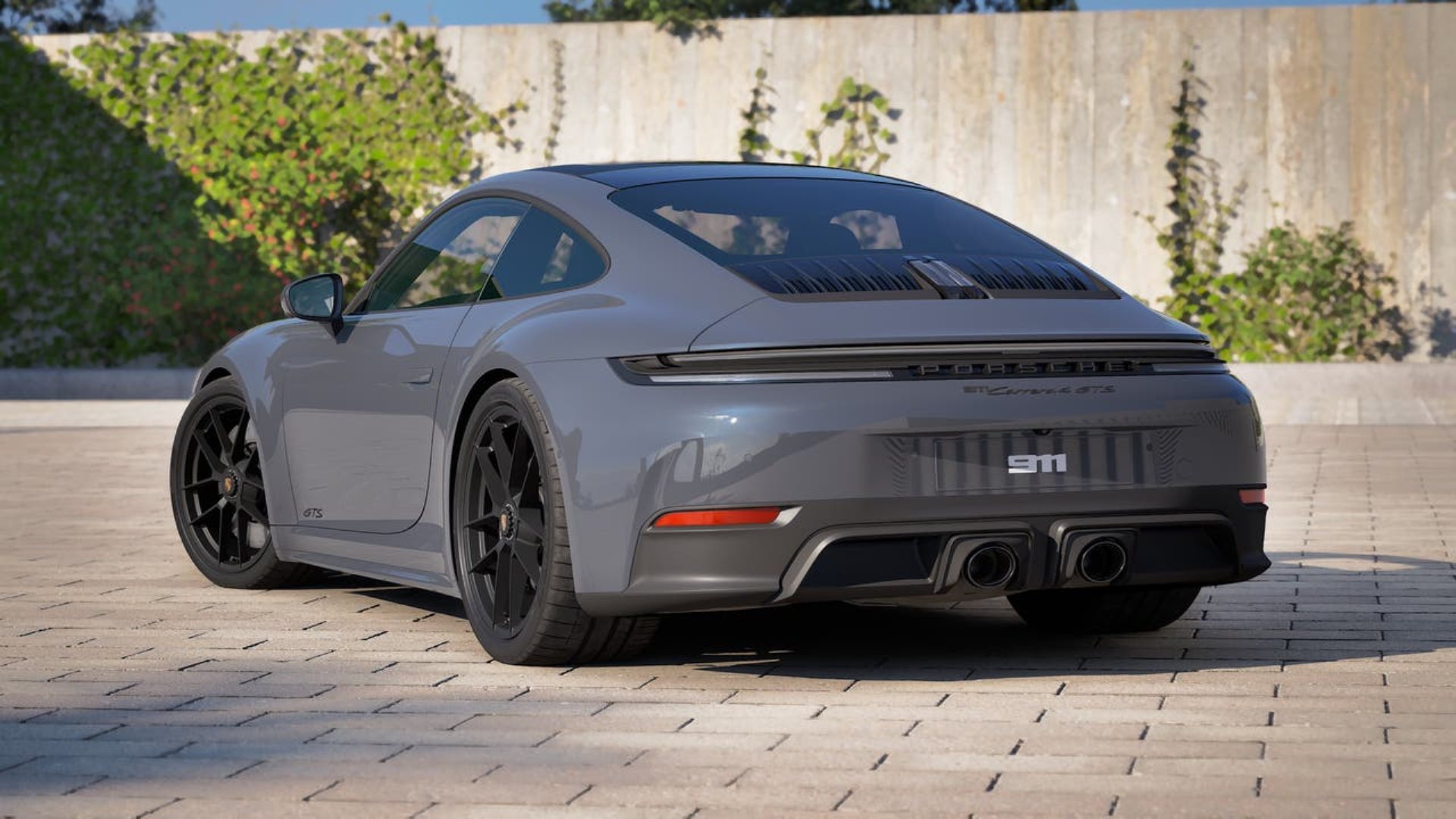 PORSCHE 911 Carrera 4 GTS-image-2