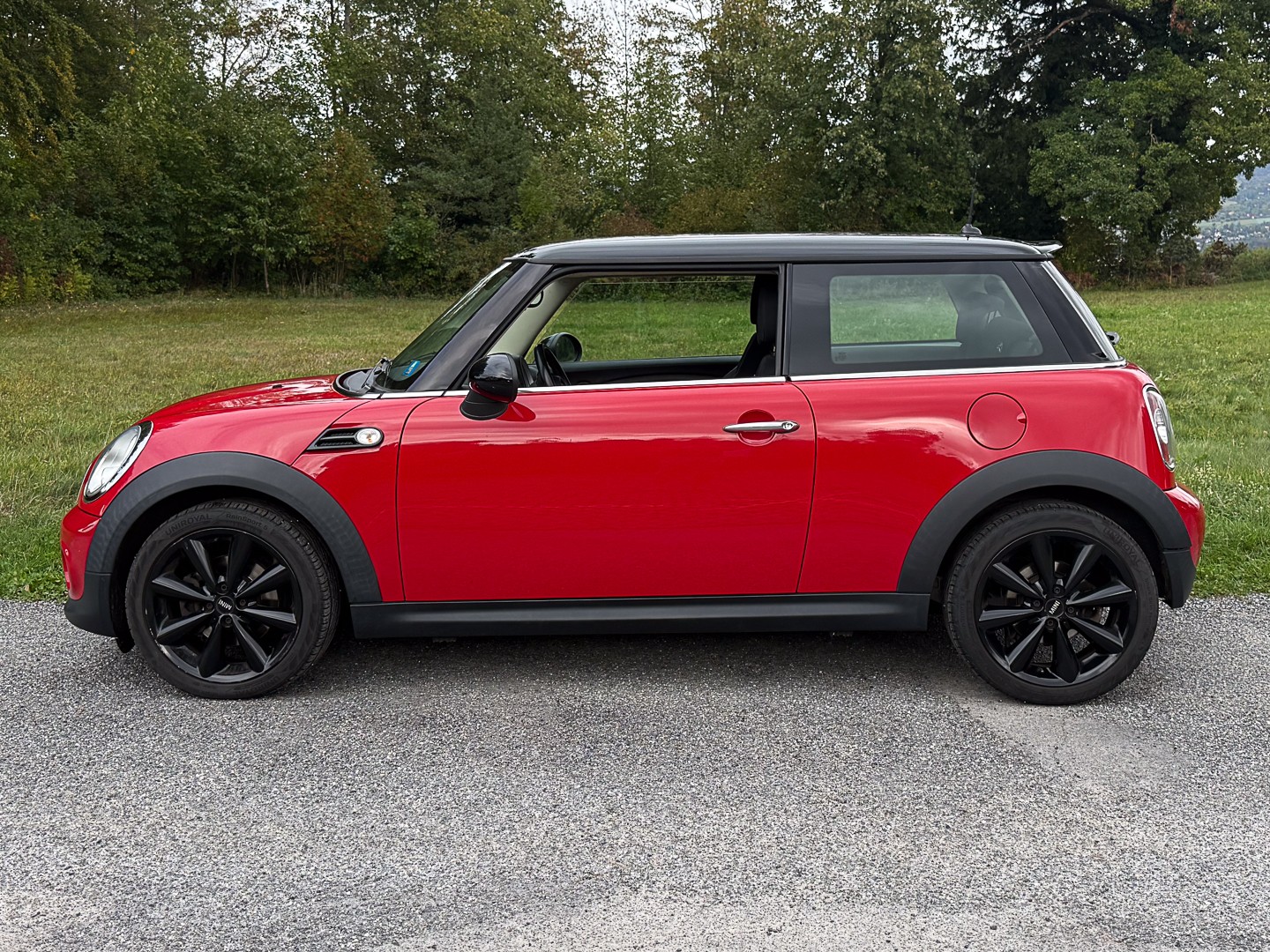 MINI Cooper-image-1