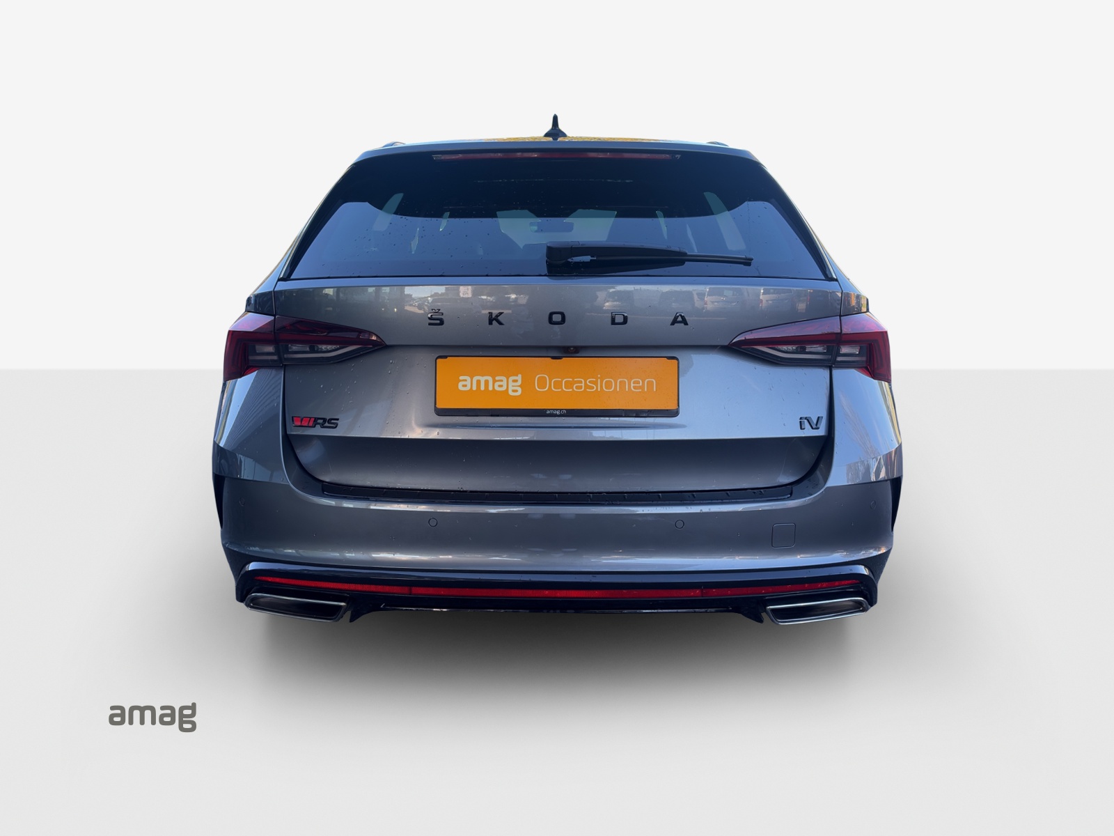 SKODA Octavia Combi 1.4 TSI PHEV DSG RS-image-3