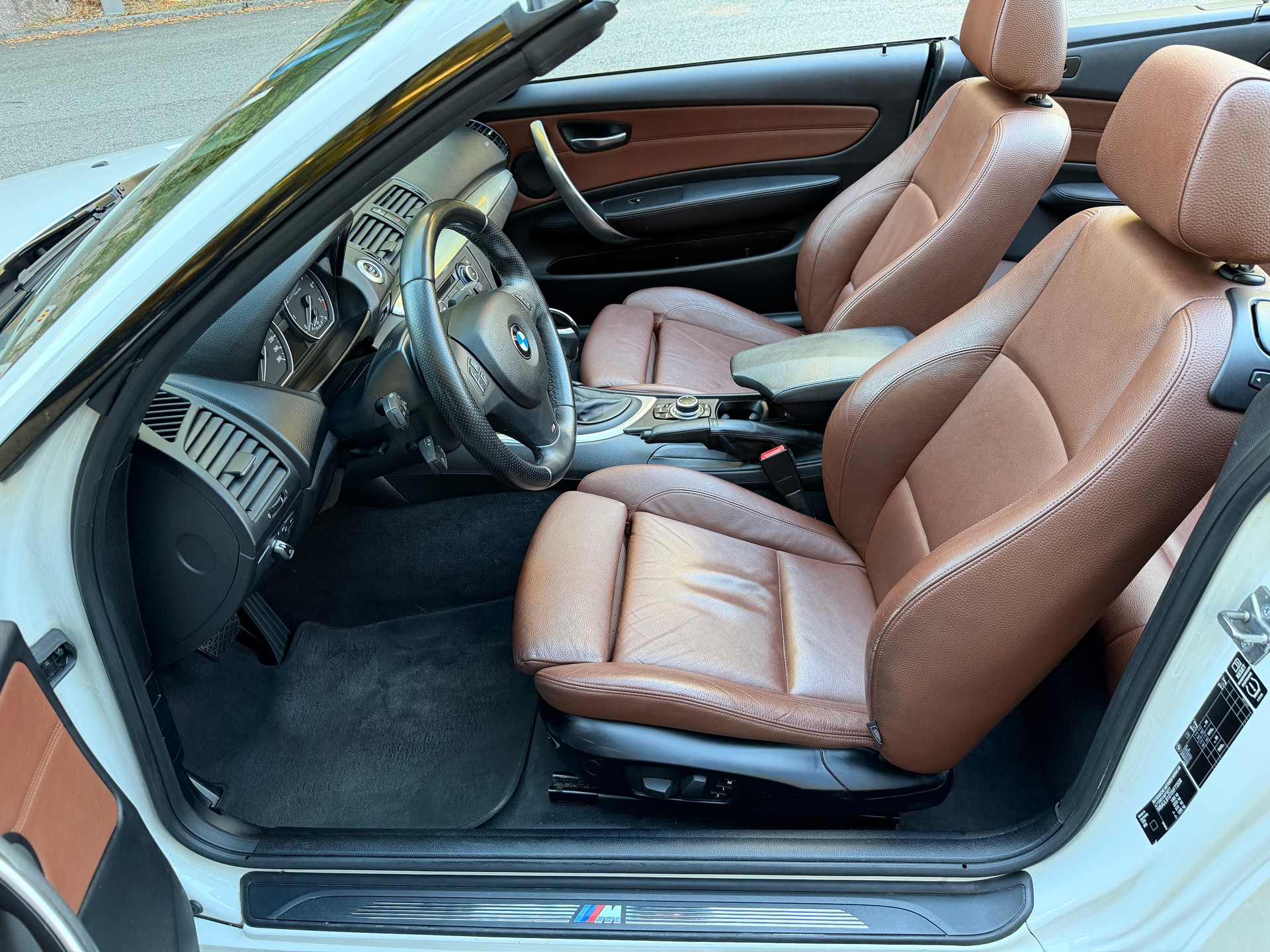 BMW 125i M-Sportpaket Cabrio Steptronic-image-9