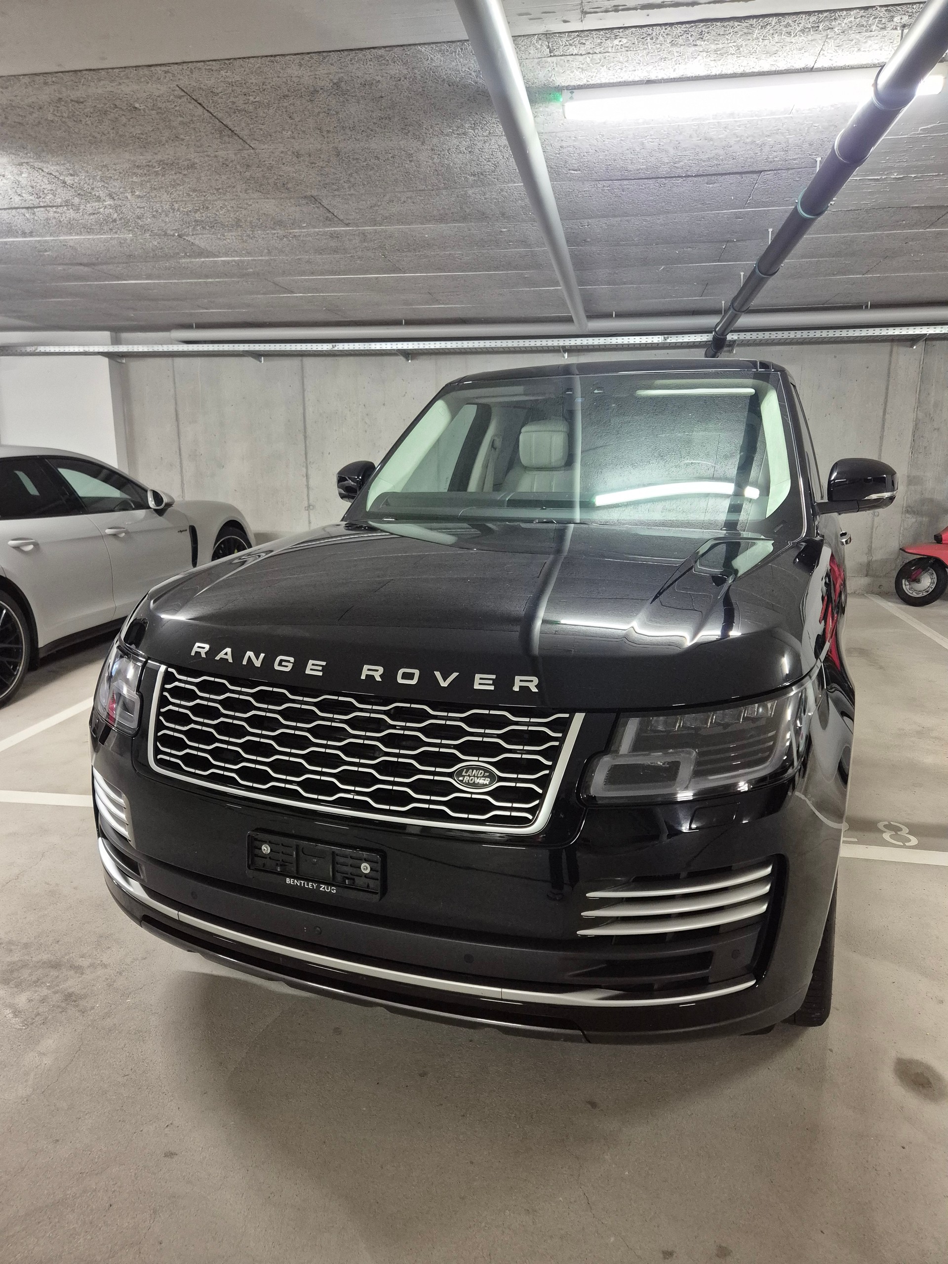 LAND ROVER 5.0 V8 SC Autobiography-image-2
