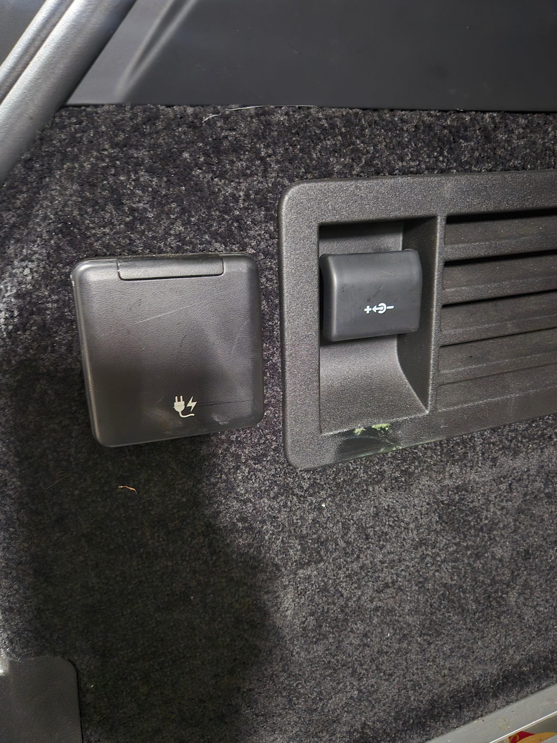 LAND ROVER 5.0 V8 SC Autobiography-image-9