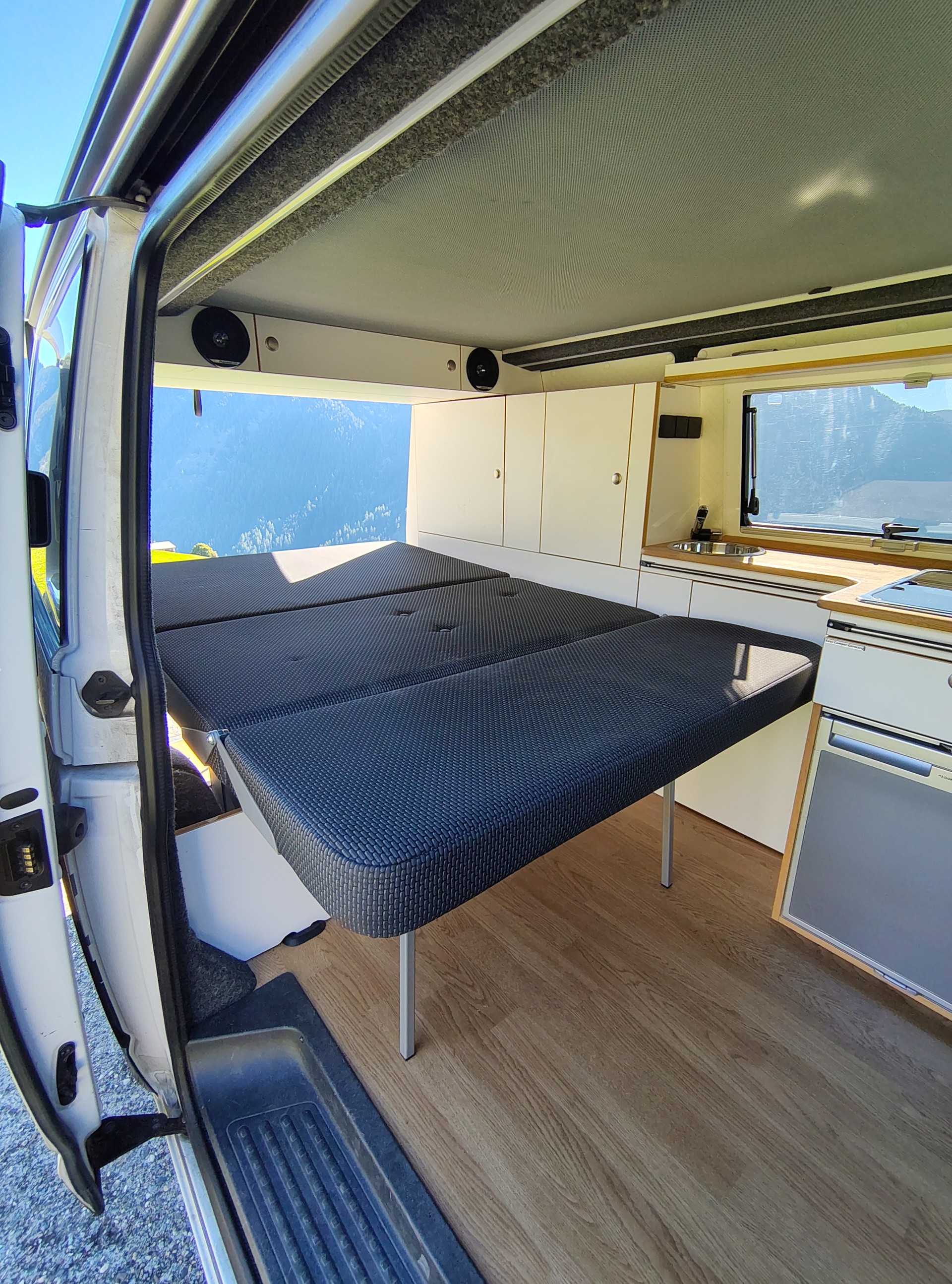 VW T6 Camper-image-3