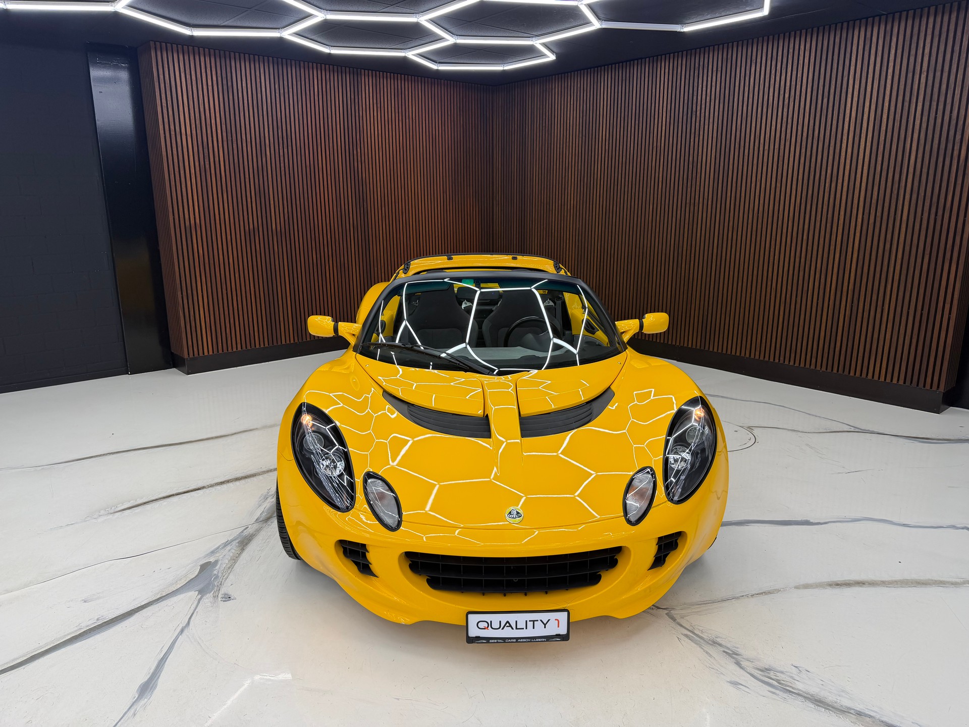 LOTUS Elise R-image-1