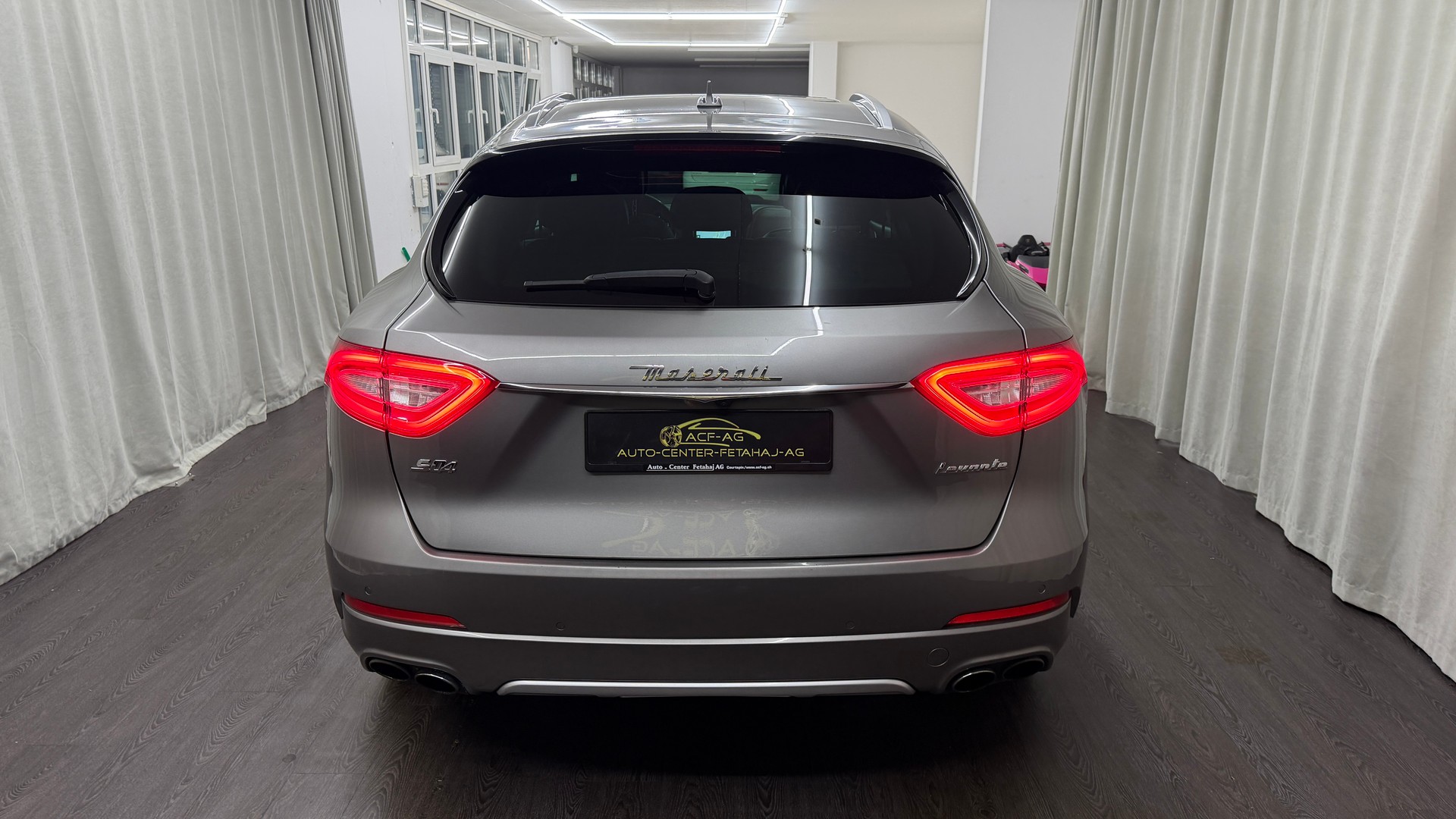 MASERATI Levante S 3.0 V6 Automatica-image-4