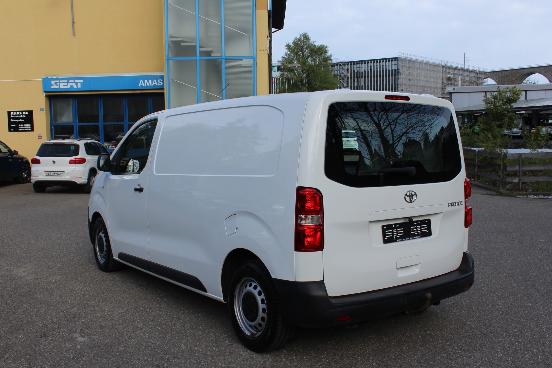TOYOTA Proace 1.6D Panel Van L1 Terra-image-4