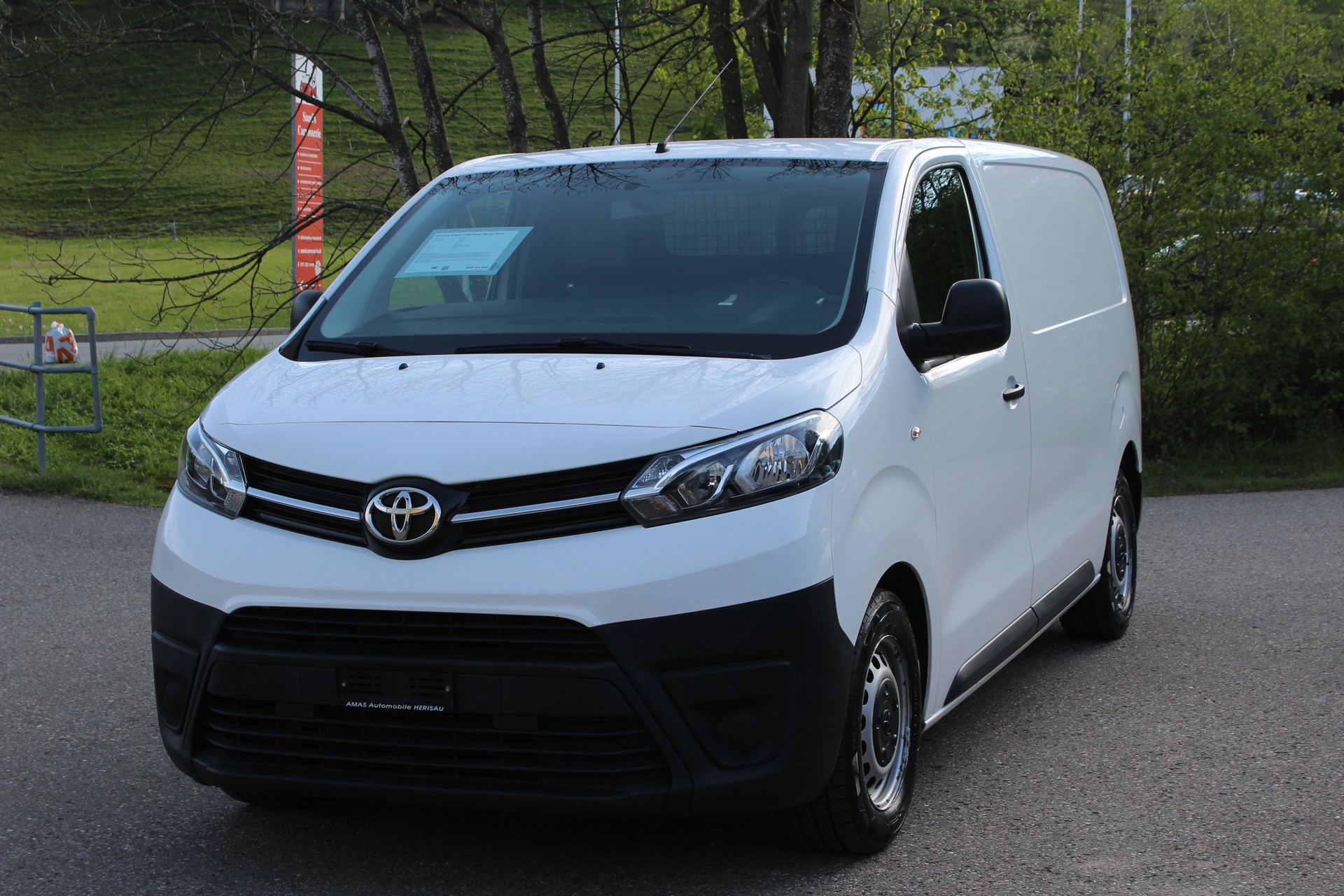 TOYOTA Proace 1.6D Panel Van L1 Terra-image-8