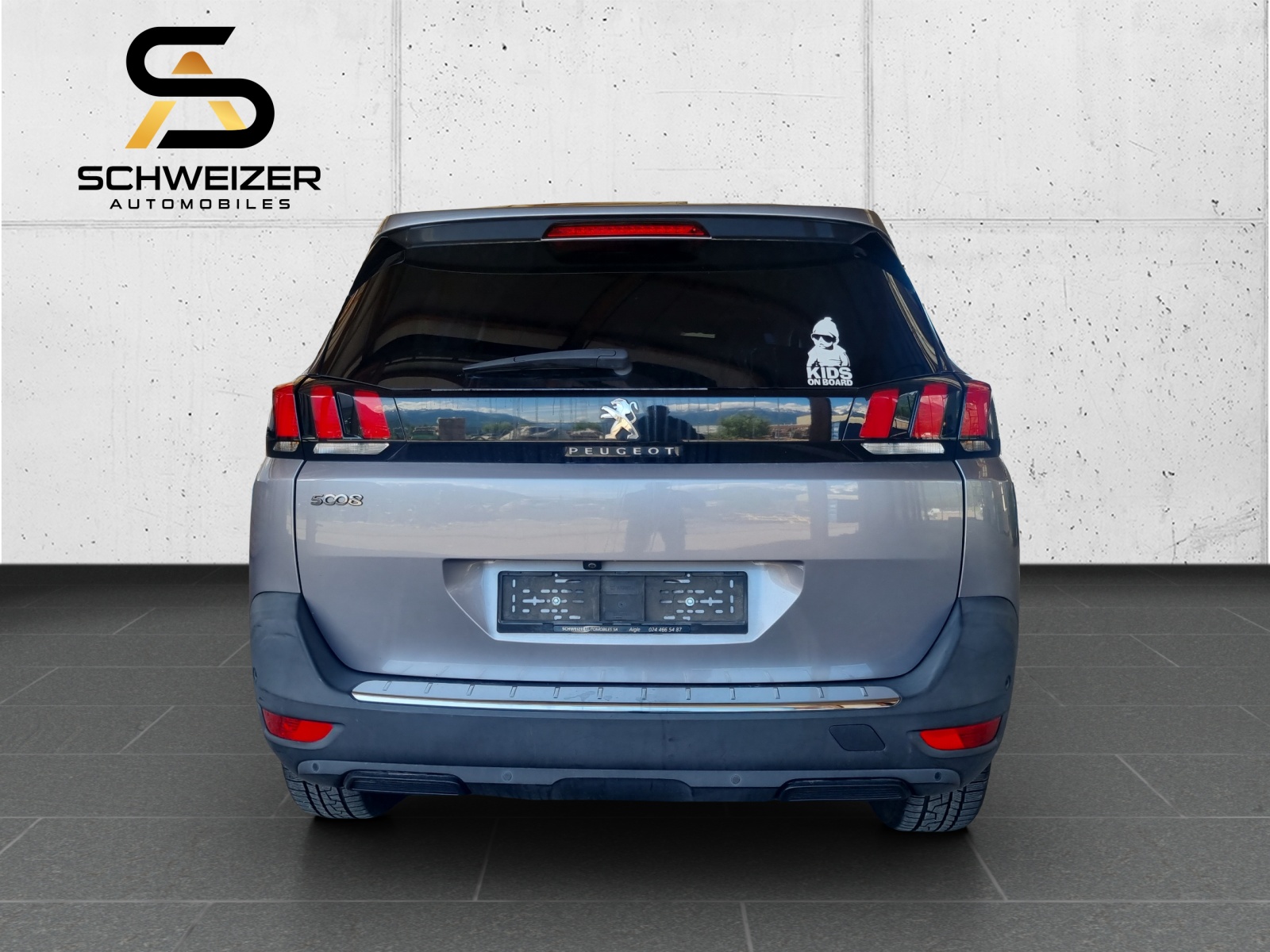 PEUGEOT 5008 1.2 Pure Tech Allure-image-7