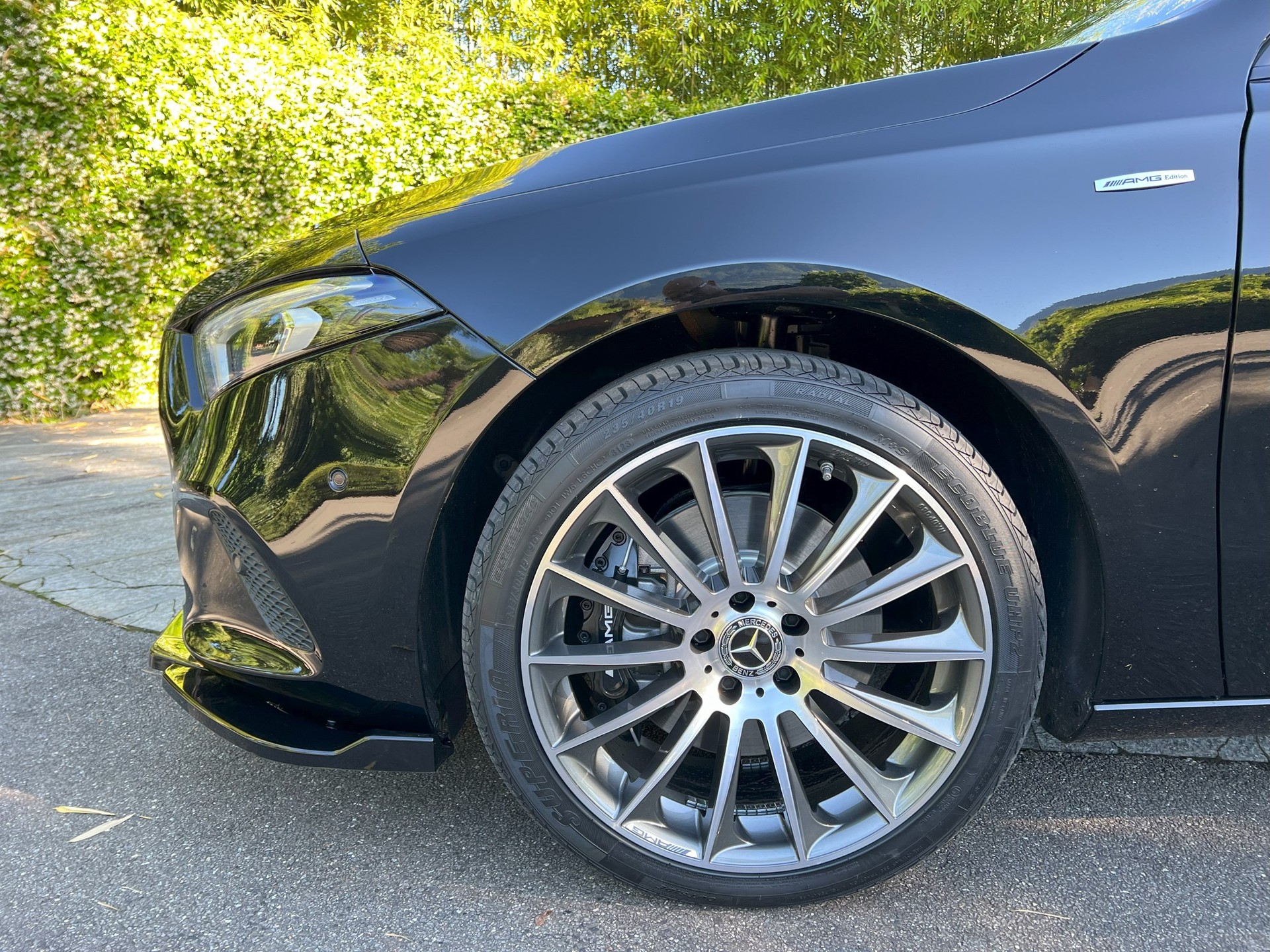 MERCEDES-BENZ A 250e Progressive 8G-DCT-image-5