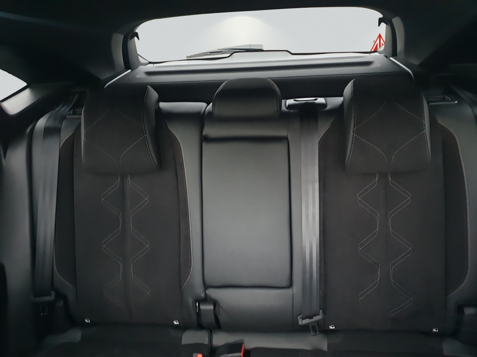 DS AUTOMOBILES DS7 1.5 BlueHDi Ligne Noire-image-8