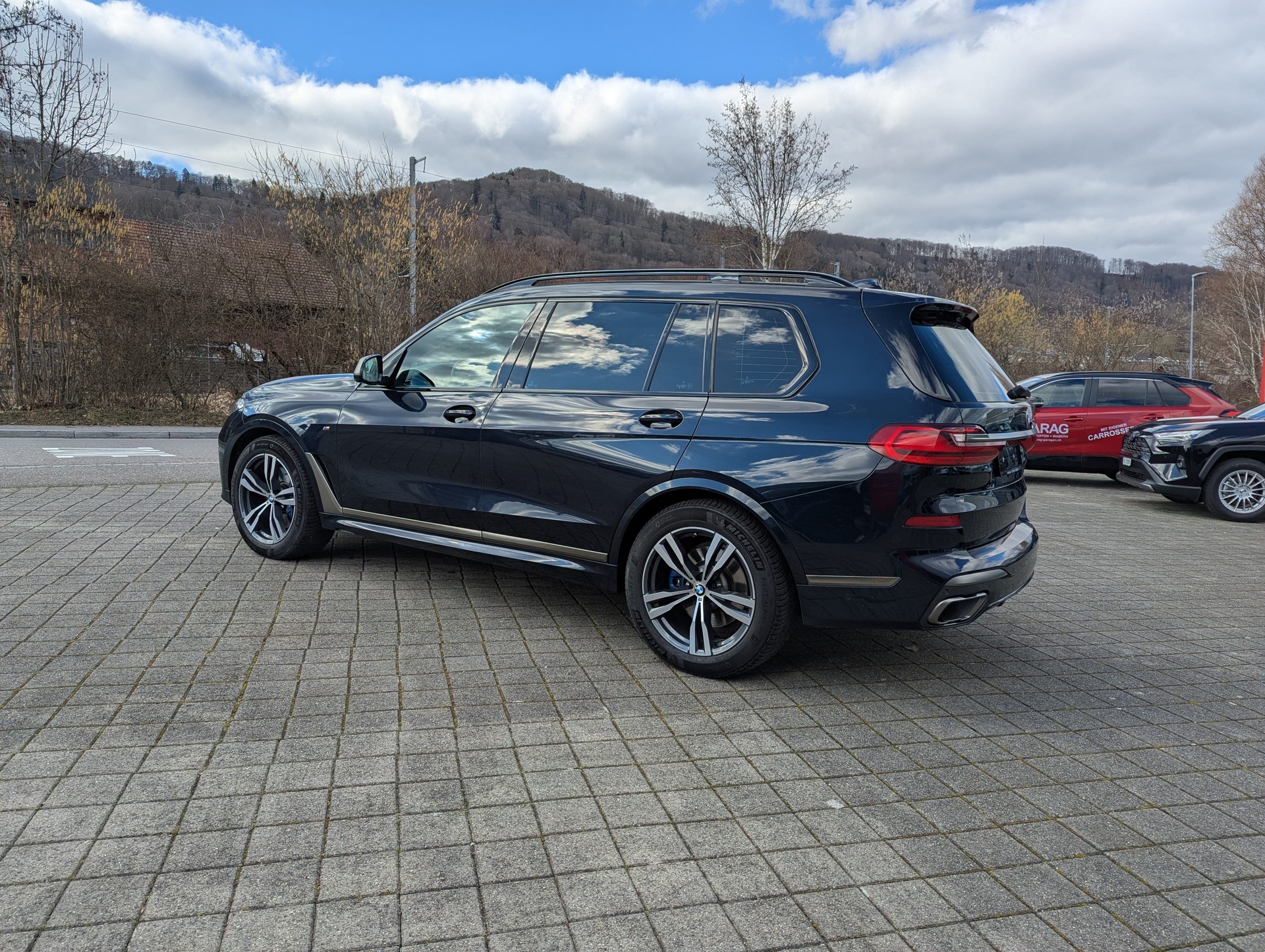 BMW X7 xDrive M50d Steptronic-image-4