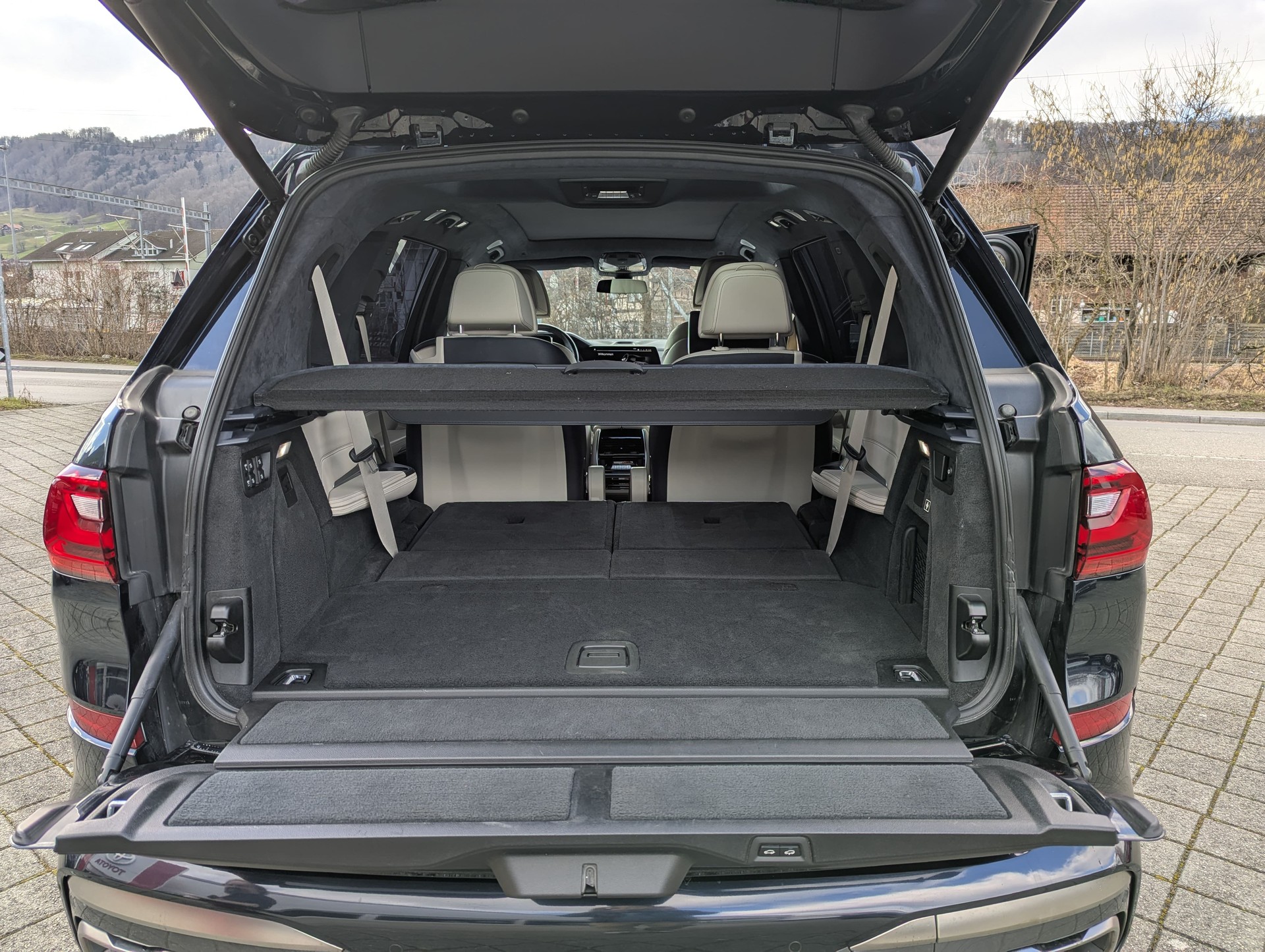 BMW X7 xDrive M50d Steptronic-image-15