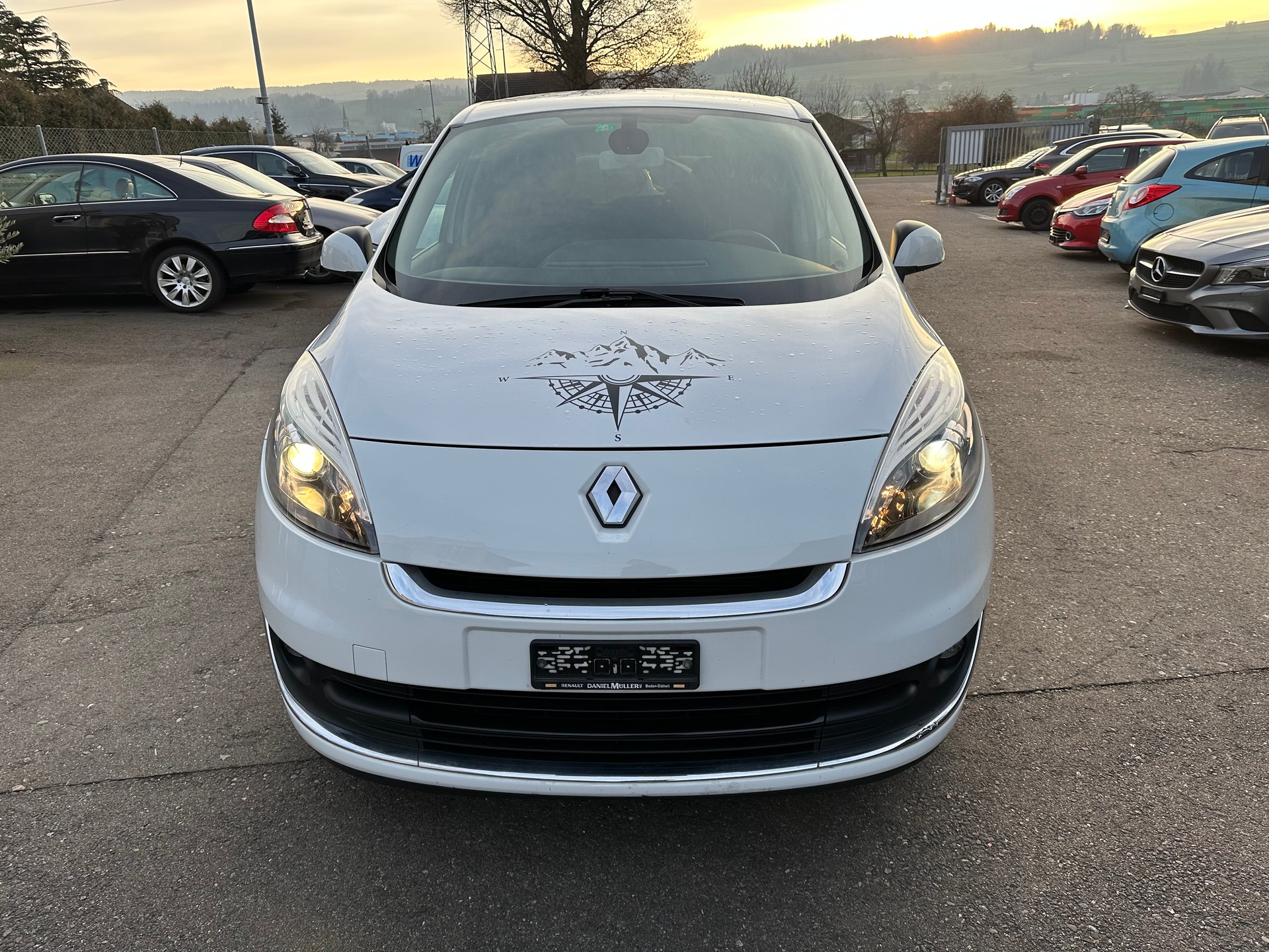 RENAULT Grand Scénic 1.5 dCi Dynamique EDC-image-0