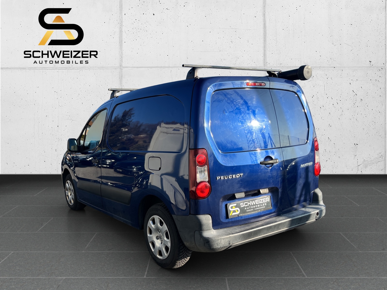 PEUGEOT Partner 1.6 VTi Urban-image-5