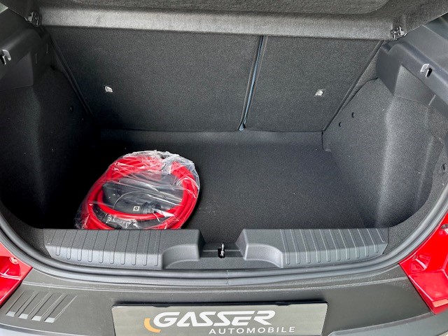 FIAT Grande Panda Elektro Red-image-14