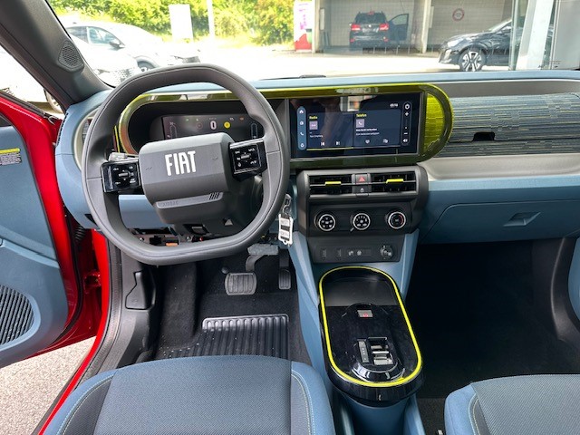 FIAT Grande Panda Elektro Red-image-8