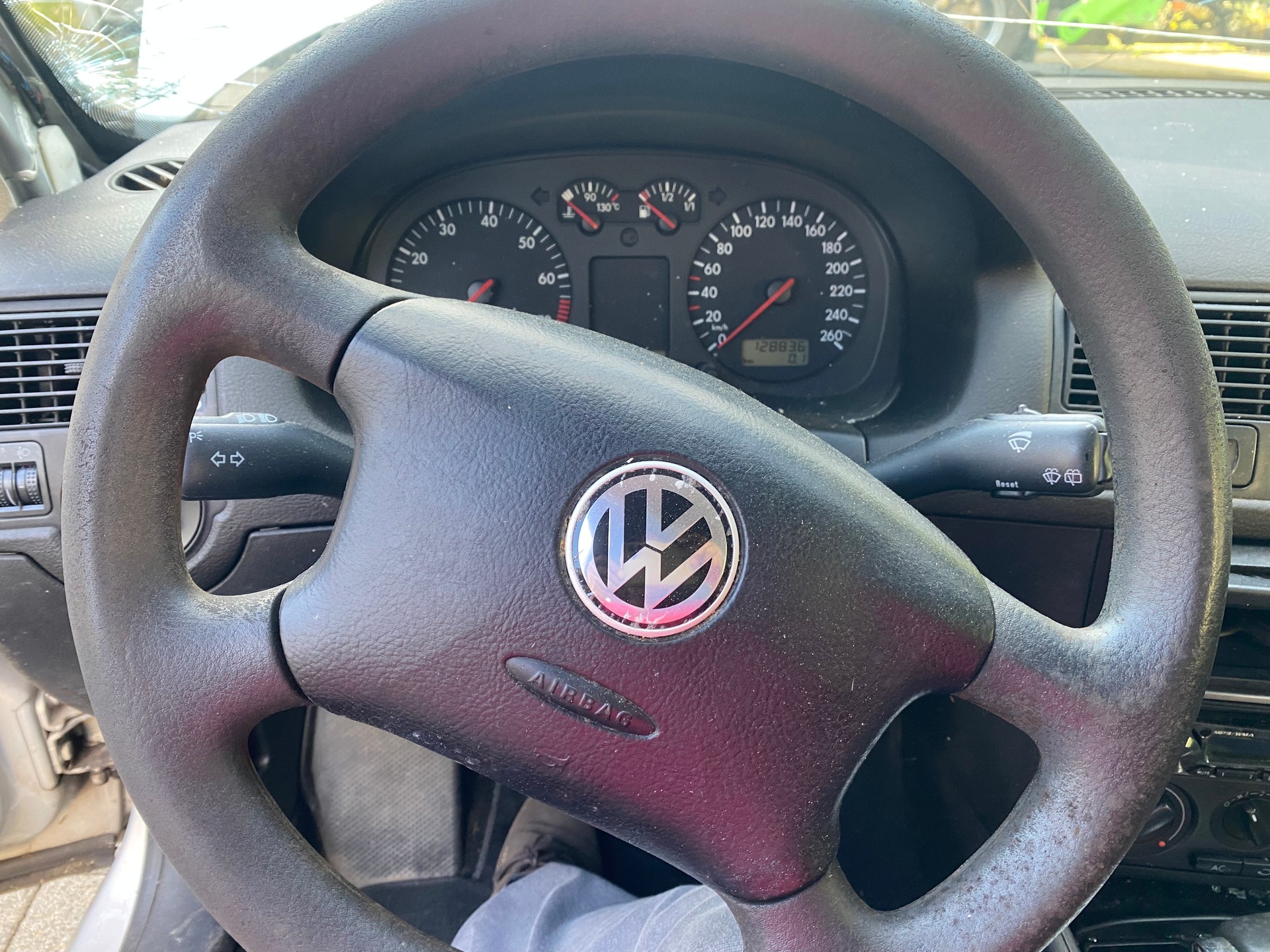 VW Golf 1.6 Comfortline-image-8