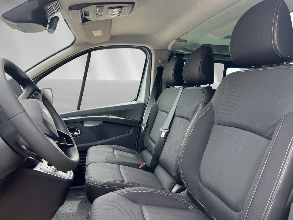 RENAULT Trafic Grand Passenger 2.0 dCi Blue 170 techno-image-3