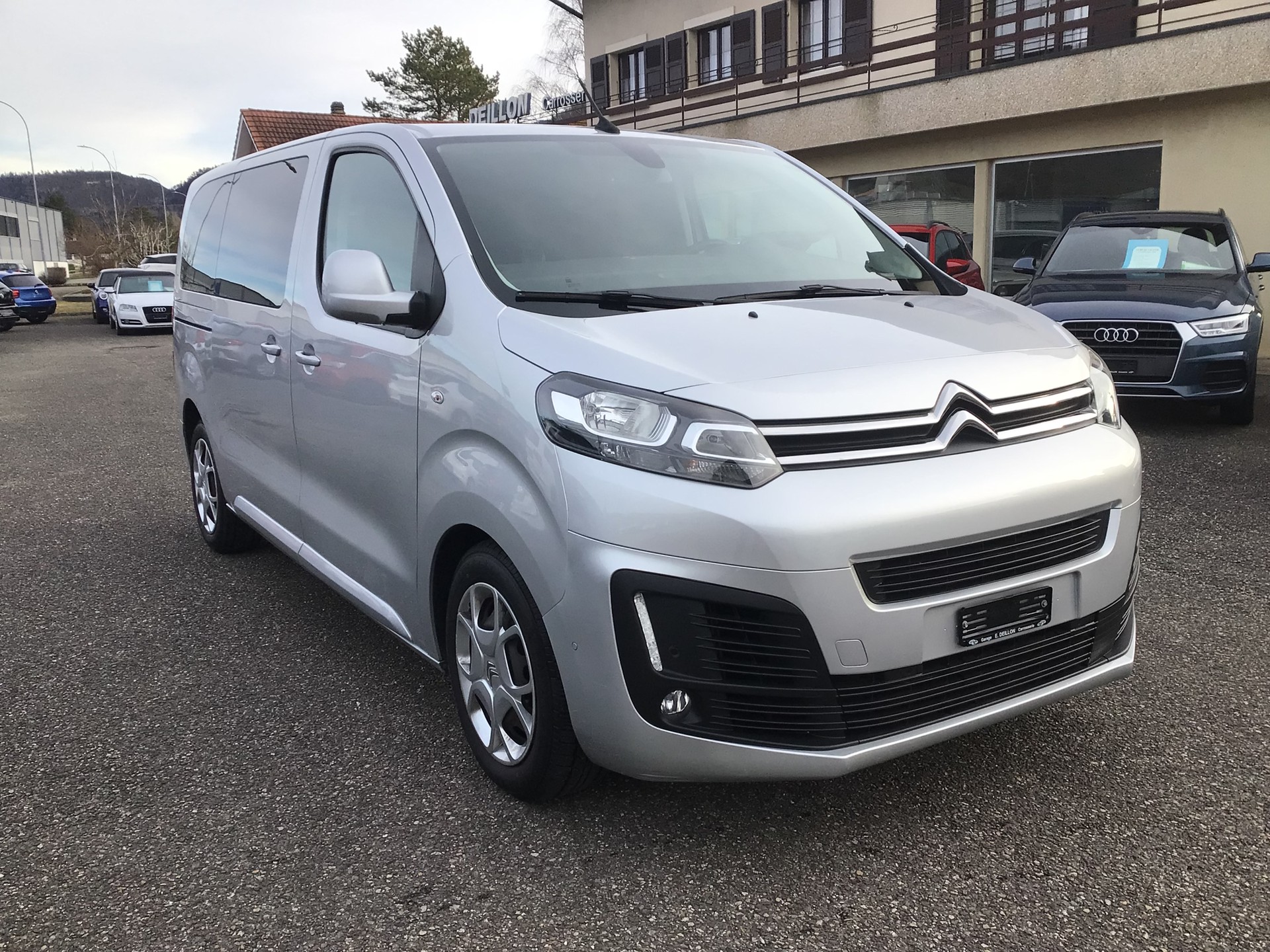 CITROEN Spacetourer 2.0 BlueHDi Feel M EAT-image-2