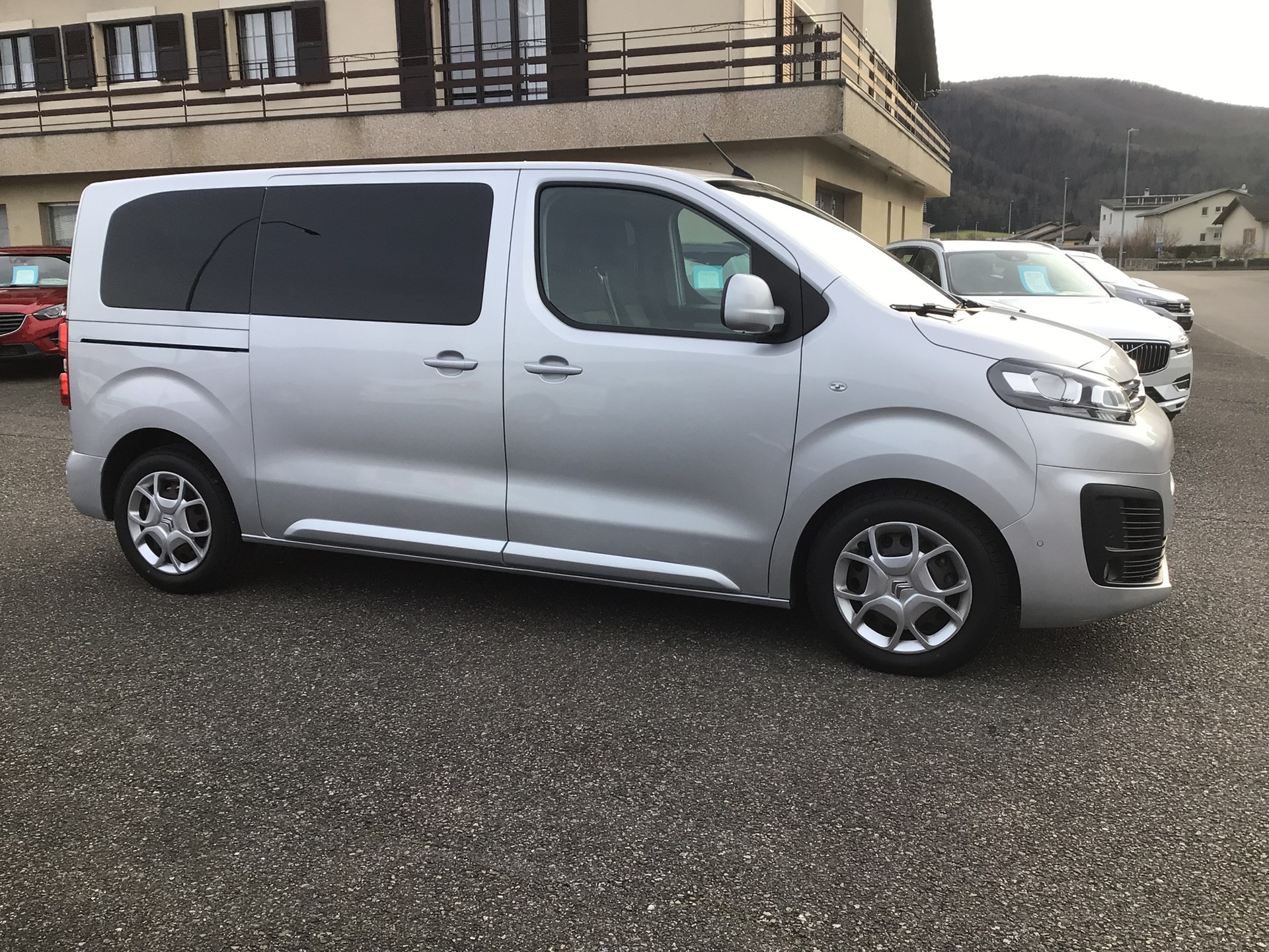 CITROEN Spacetourer 2.0 BlueHDi Feel M EAT-image-3