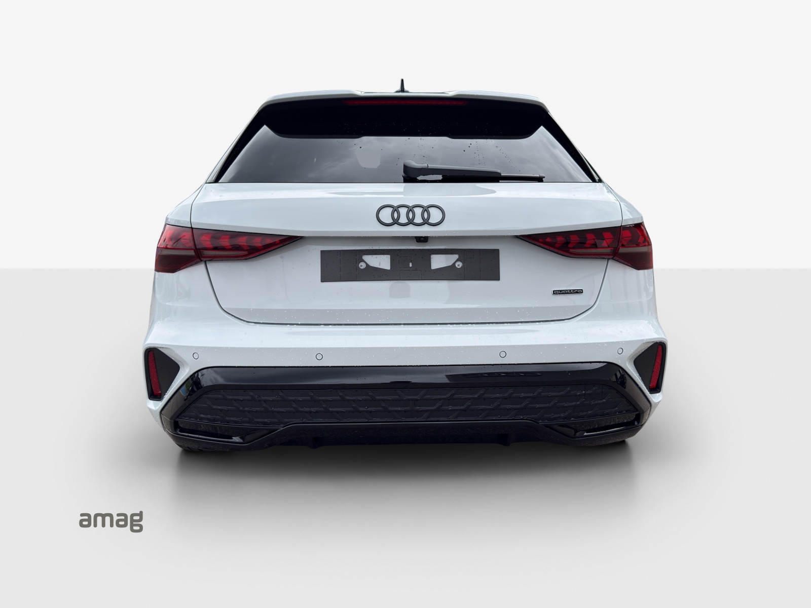 AUDI A3 Sportback 40 TFSI S line S-tronic quattro-image-3