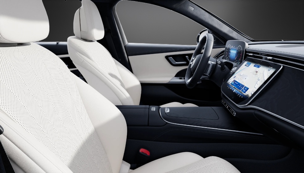 MERCEDES-BENZ E 220 d T 4Matic 9G-Tronic-image-8