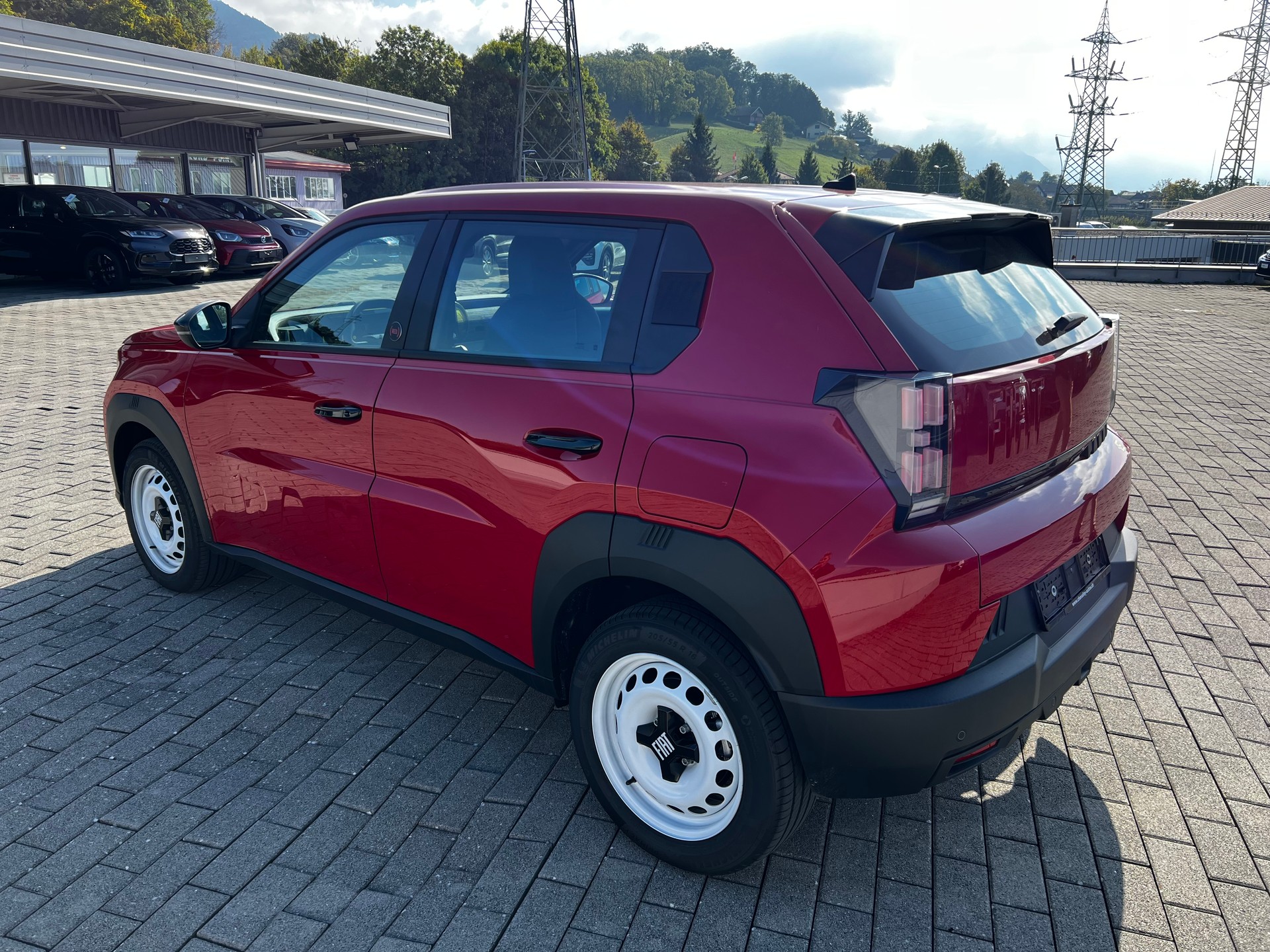 FIAT Grande Panda El. Red-image-4