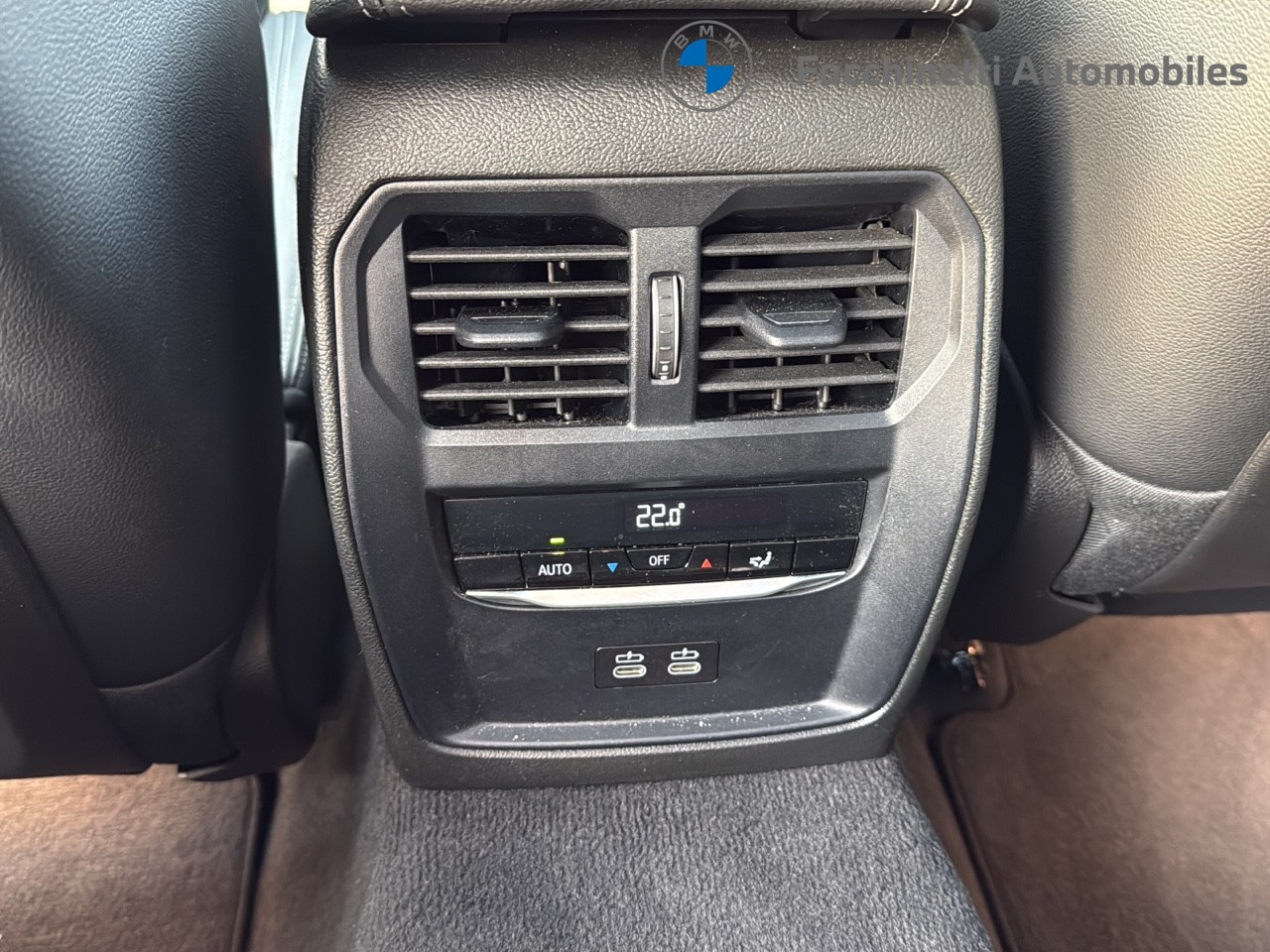 BMW 330e xDrive Steptronic M Sport Pro-image-23