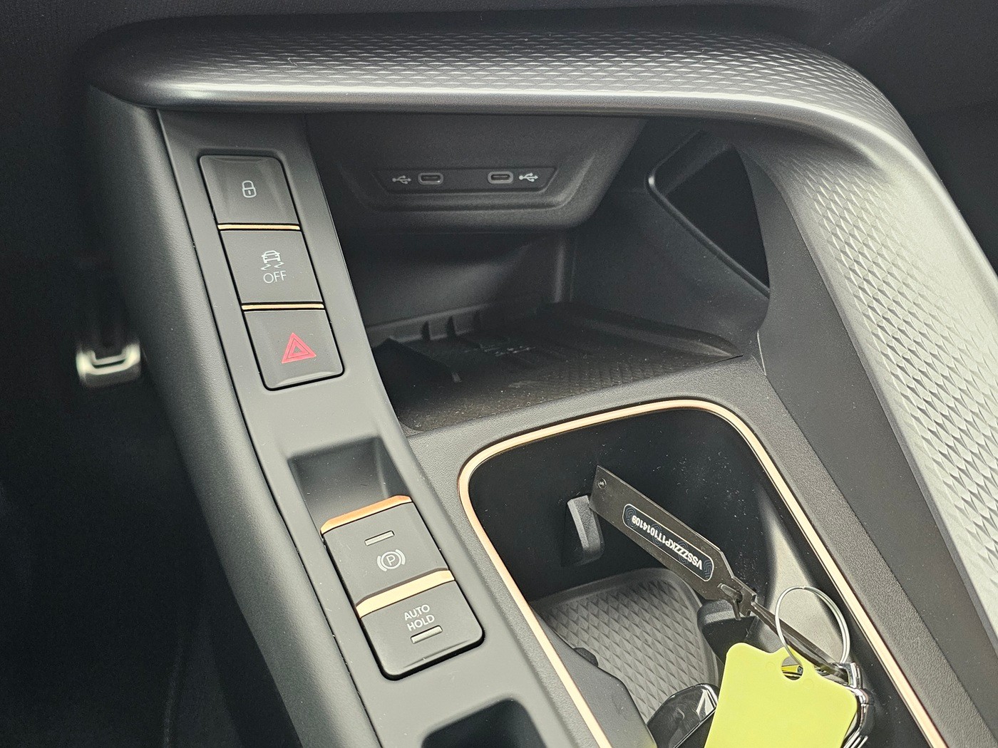 CUPRA Terramar 2.0 TSI DSG 4Drive VZ-image-10