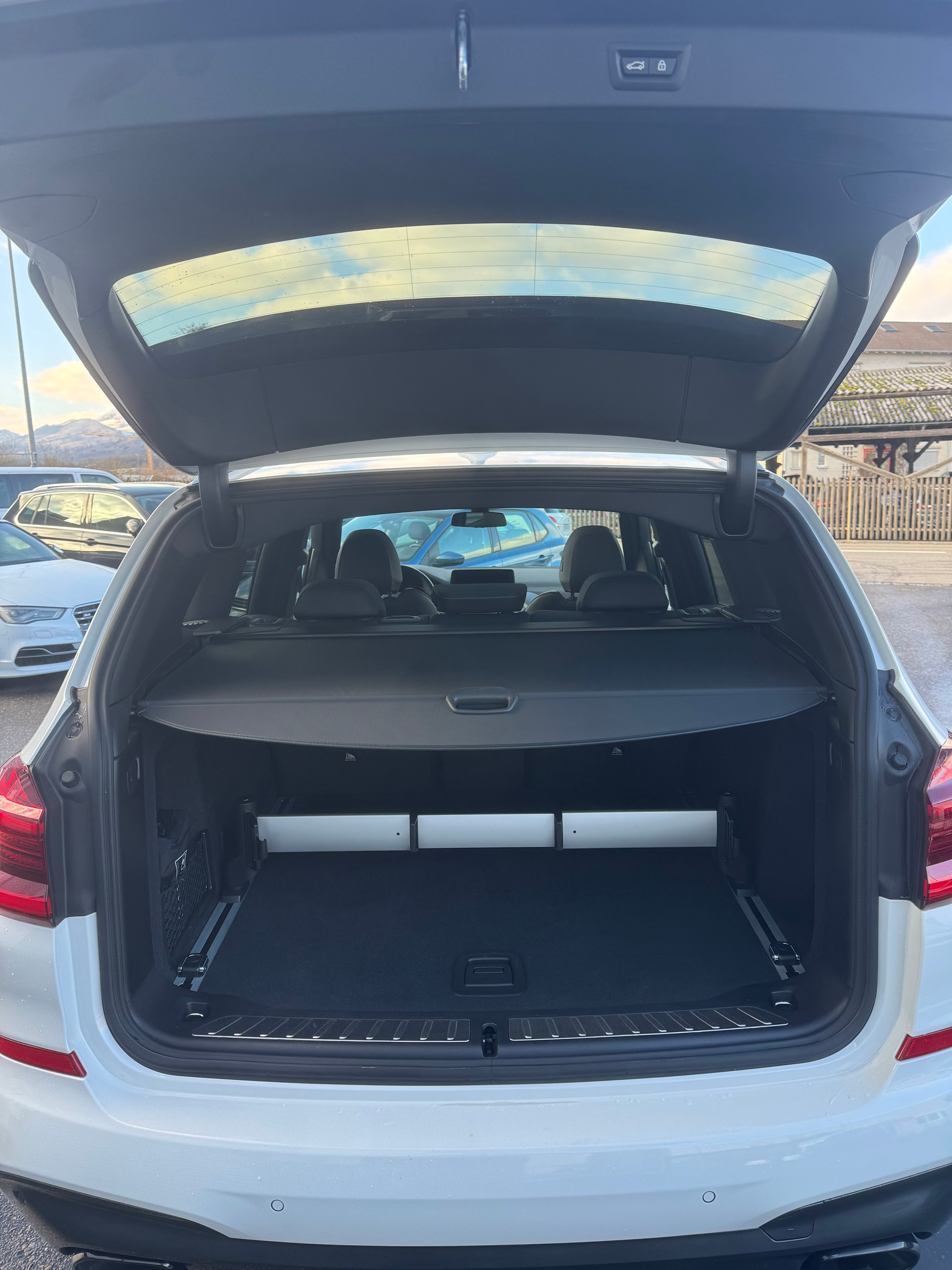 BMW X3 xDrive M40i Steptronic-image-13