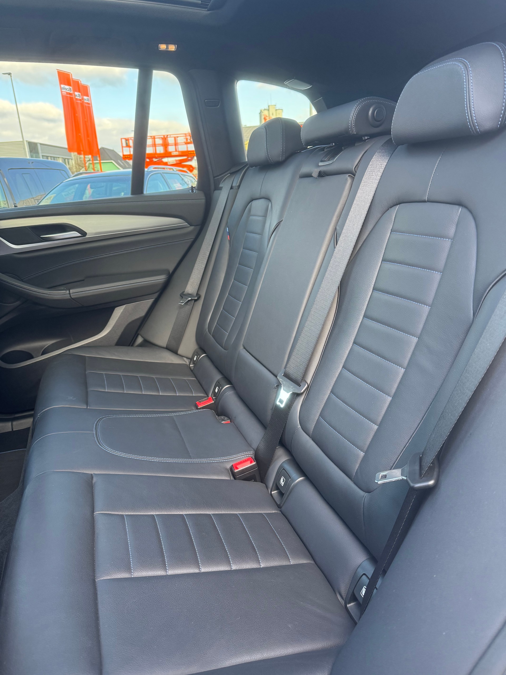 BMW X3 xDrive M40i Steptronic-image-11