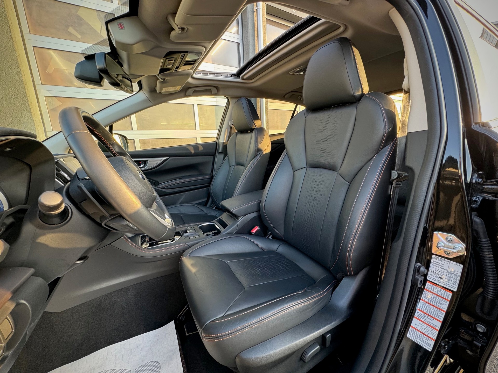 SUBARU XV 2.0 e-Boxer Luxury AWD Lineartronic - Véhicule Suisse (CH)-image-8