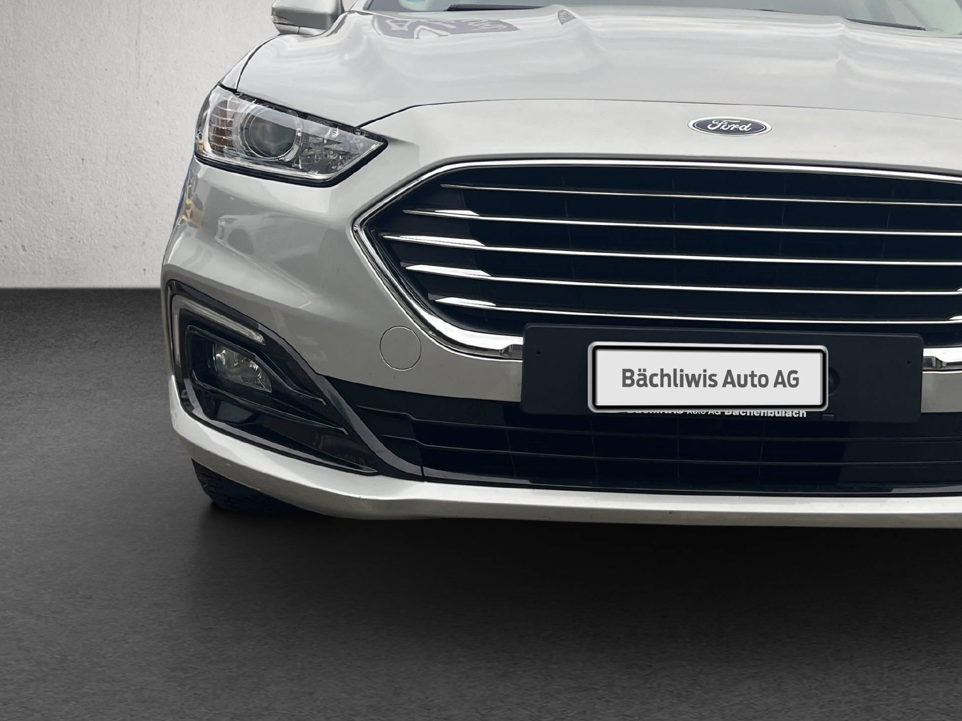 FORD Mondeo Station Wagon 2.0 HEV 187 Titanium-image-8
