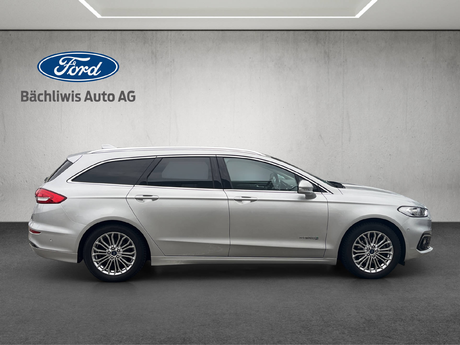 FORD Mondeo Station Wagon 2.0 HEV 187 Titanium-image-5