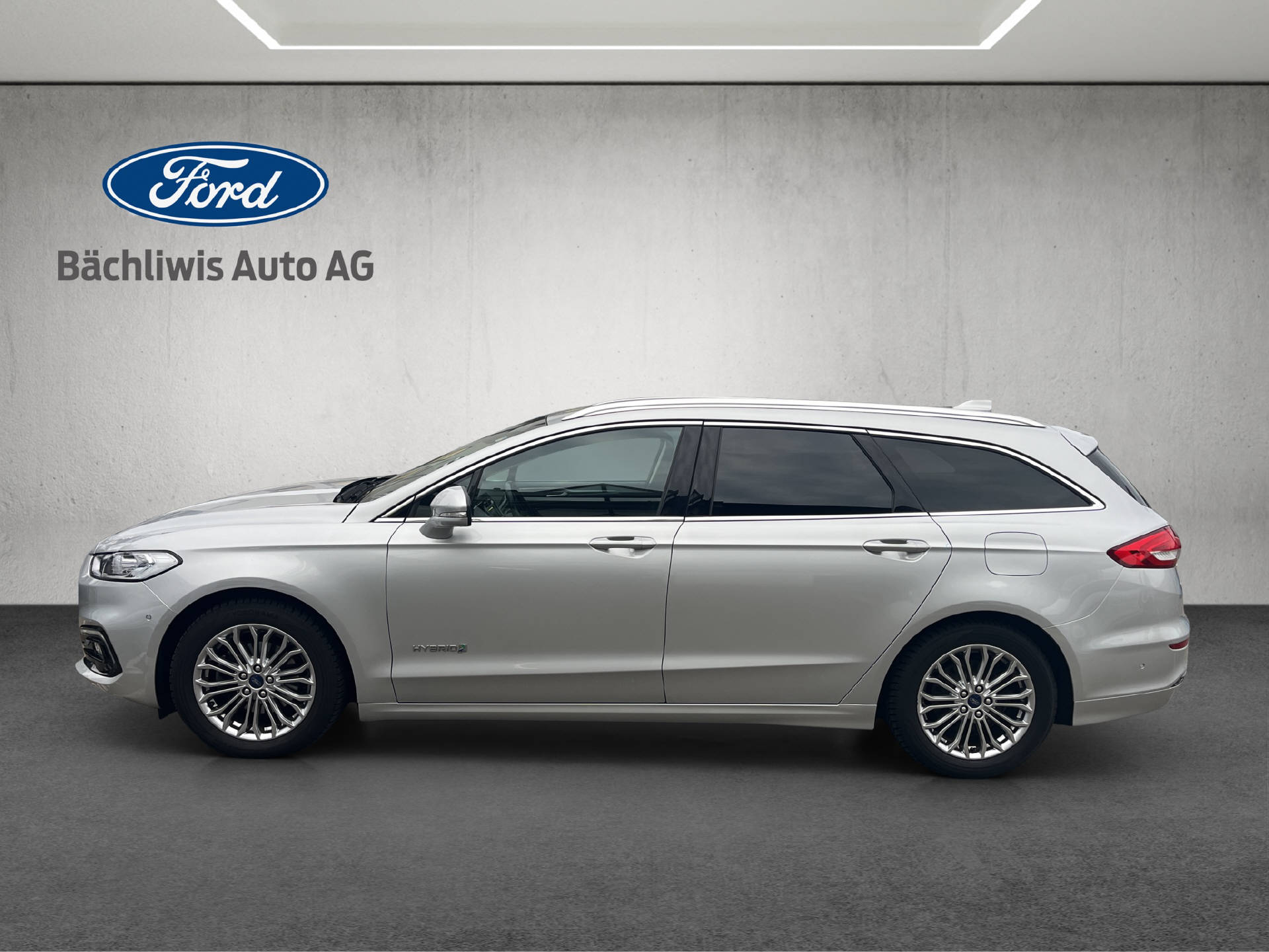 FORD Mondeo Station Wagon 2.0 HEV 187 Titanium-image-1