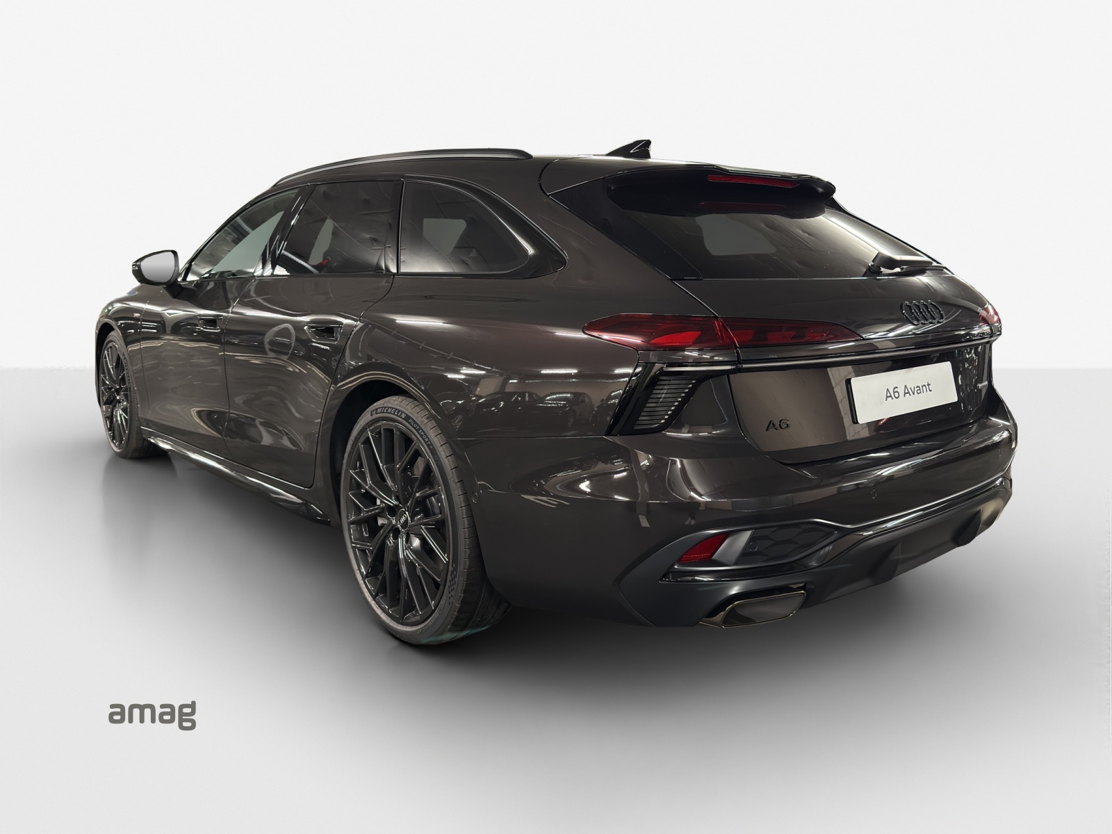 AUDI A6 Avant TFSI quattro 270 kW S tronic-image-2