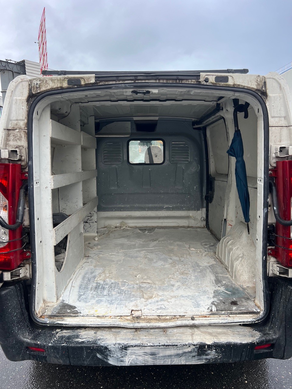 PEUGEOT Expert 2.0 HDi 229 L1H1-image-14