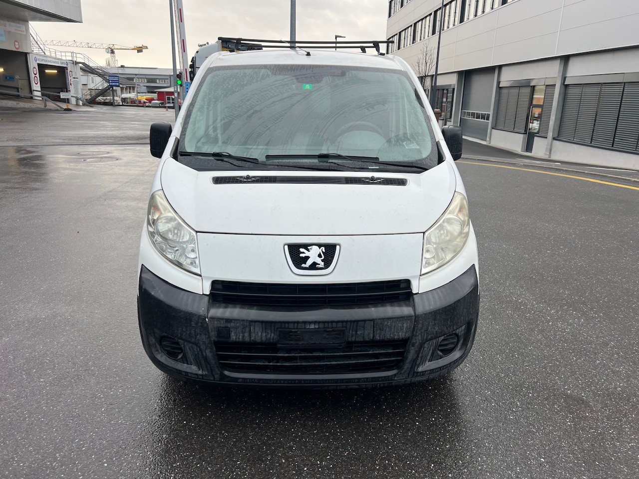 PEUGEOT Expert 2.0 HDi 229 L1H1-image-1