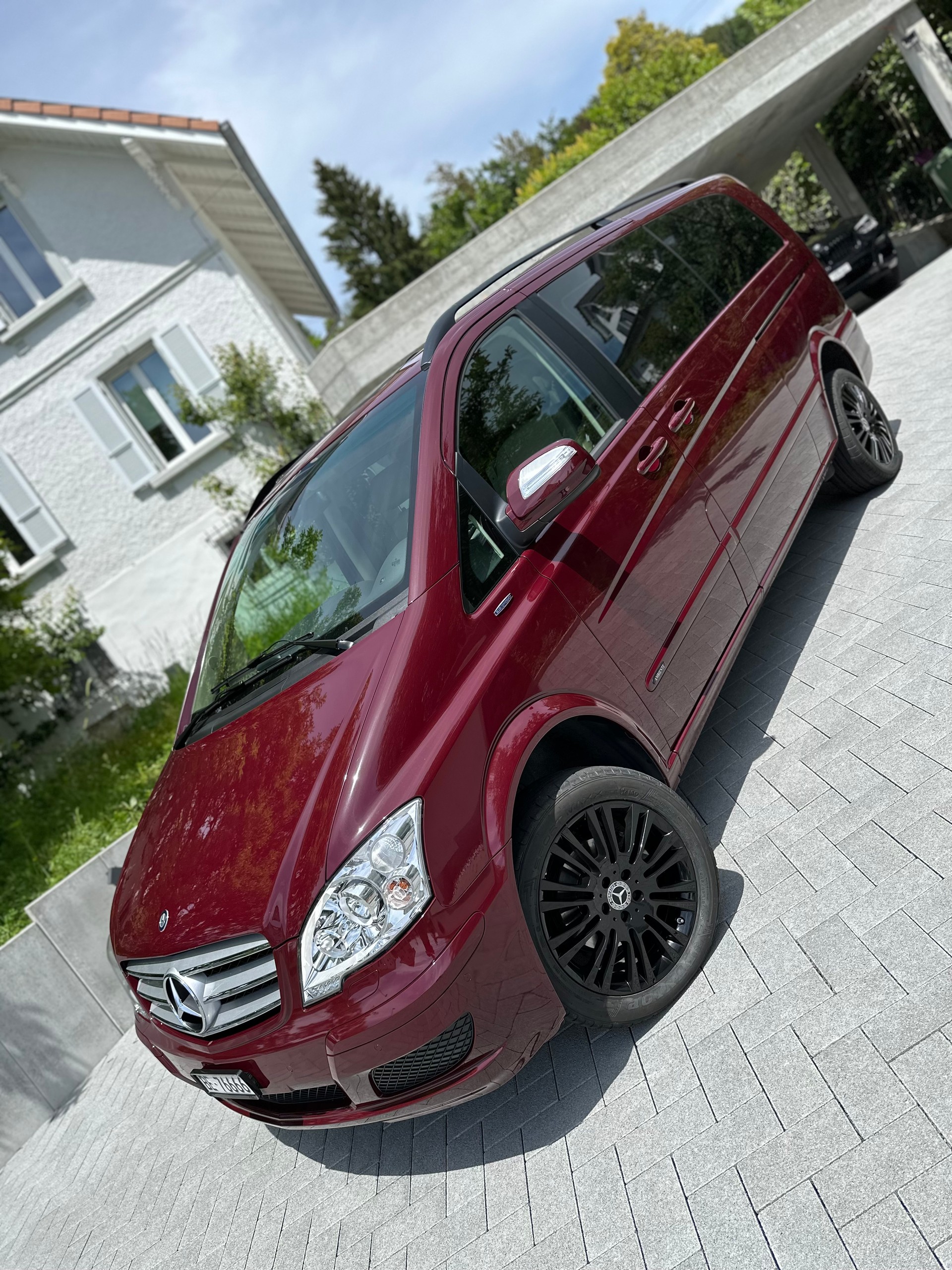 MERCEDES-BENZ Viano 2.2 CDI Blue Eff. Ambiente Ed. EL 4Matic A-image-0