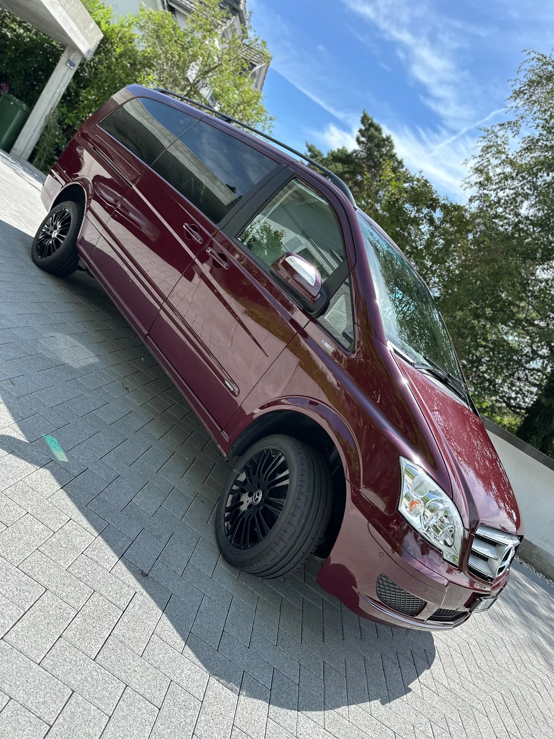MERCEDES-BENZ Viano 2.2 CDI Blue Eff. Ambiente Ed. EL 4Matic A-image-1