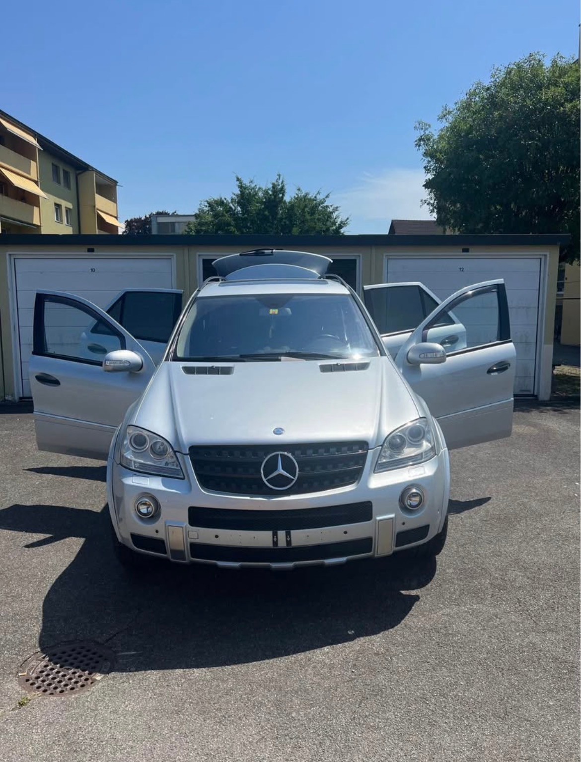 MERCEDES-BENZ ML 63 AMG