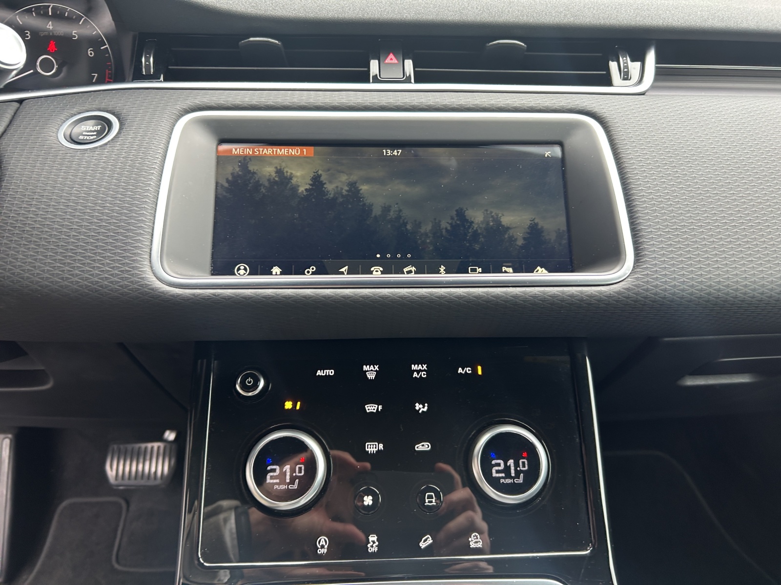 LAND ROVER Range Rover Evoque R-Dynamic P 200 HSE AT9-image-10