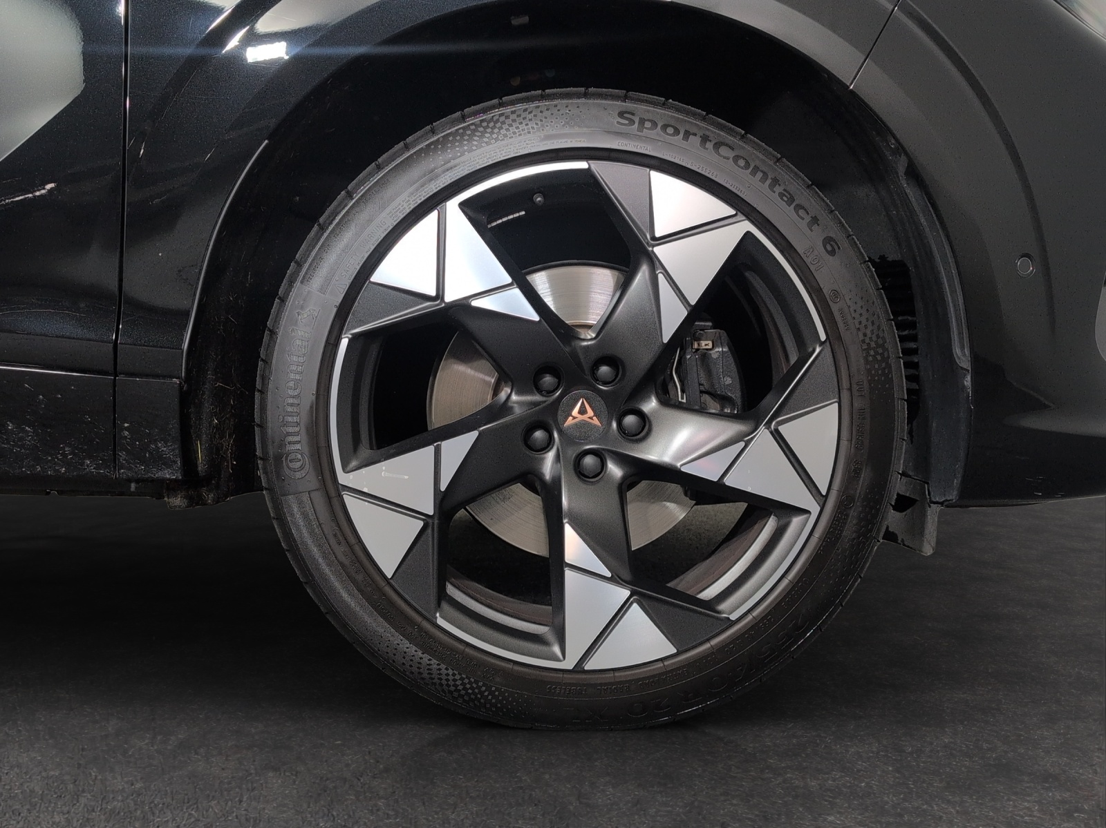 CUPRA Terramar 2.0 TSI DSG 4Drive VZ-image-4