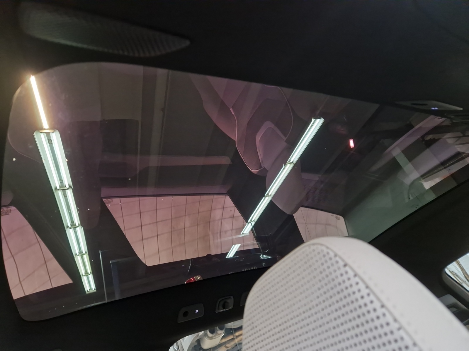 VOLVO EX90 Twin Performance Ultra AWD-showroom-element-1
